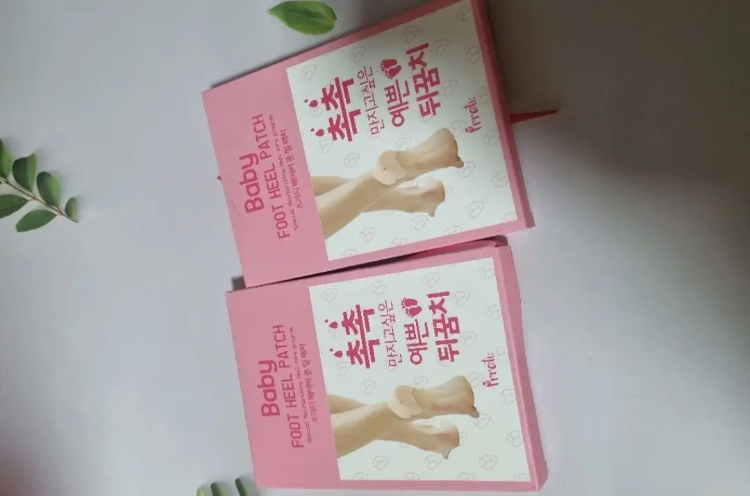 선택된 언니의파우치 리뷰 이미지 - [베이비 풋 힐패치]