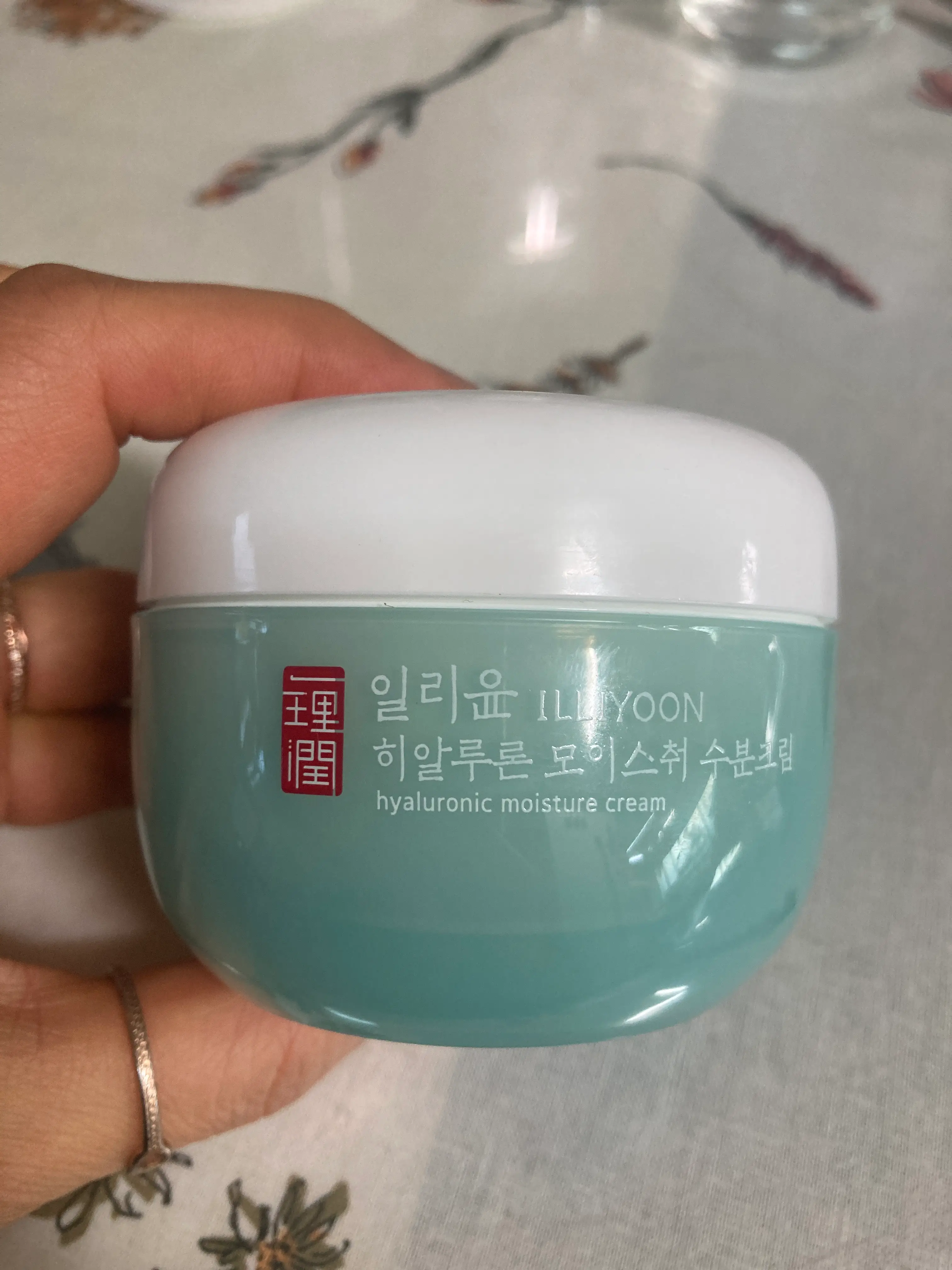 선택된 언니의파우치 리뷰 이미지 - [히알루론 모이스춰 수분크림]