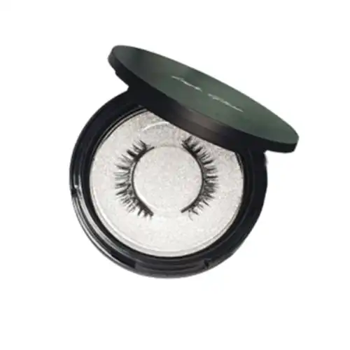 마그네틱 속눈썹