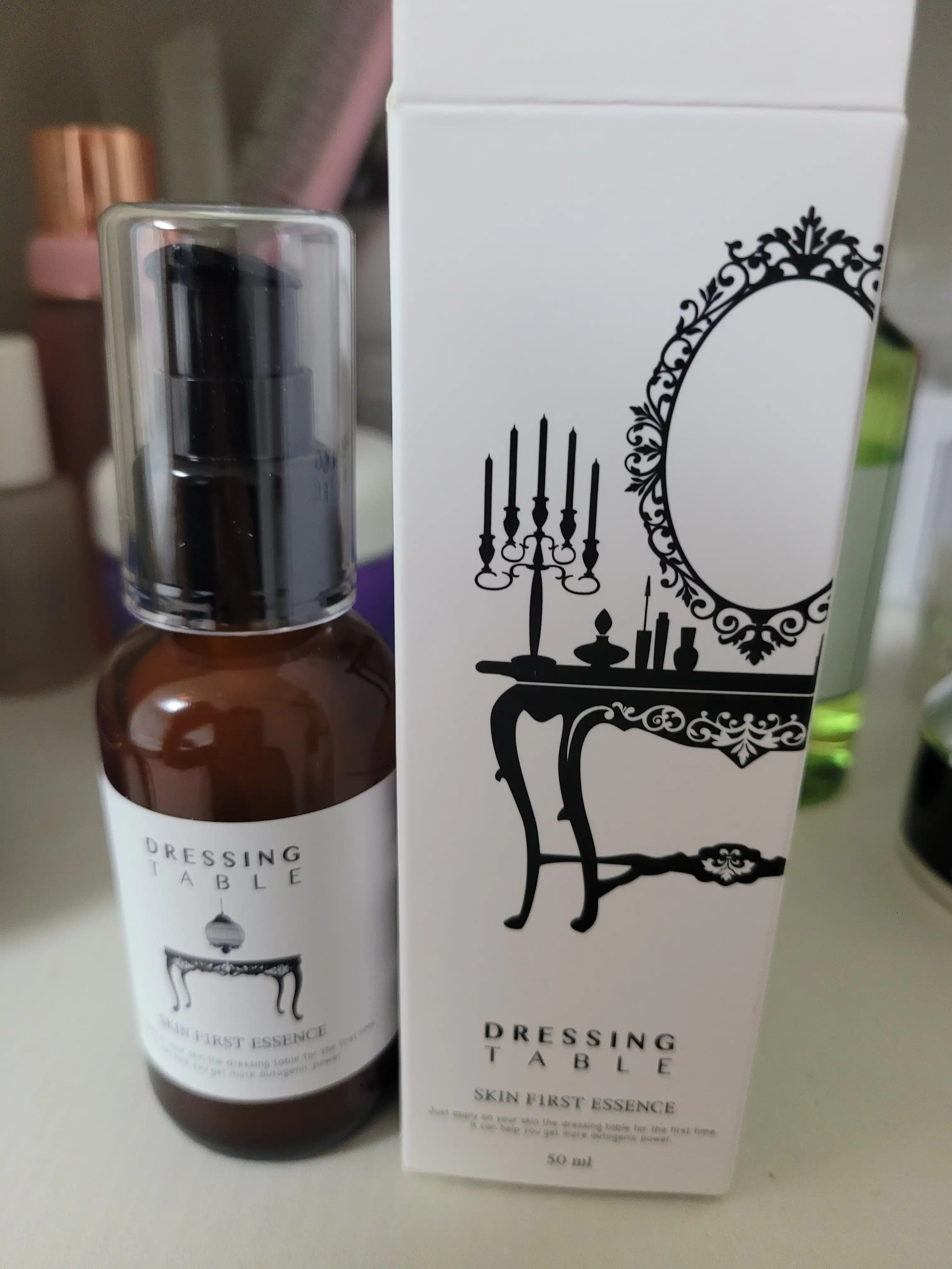 드레싱테이블 스킨처음에센스
