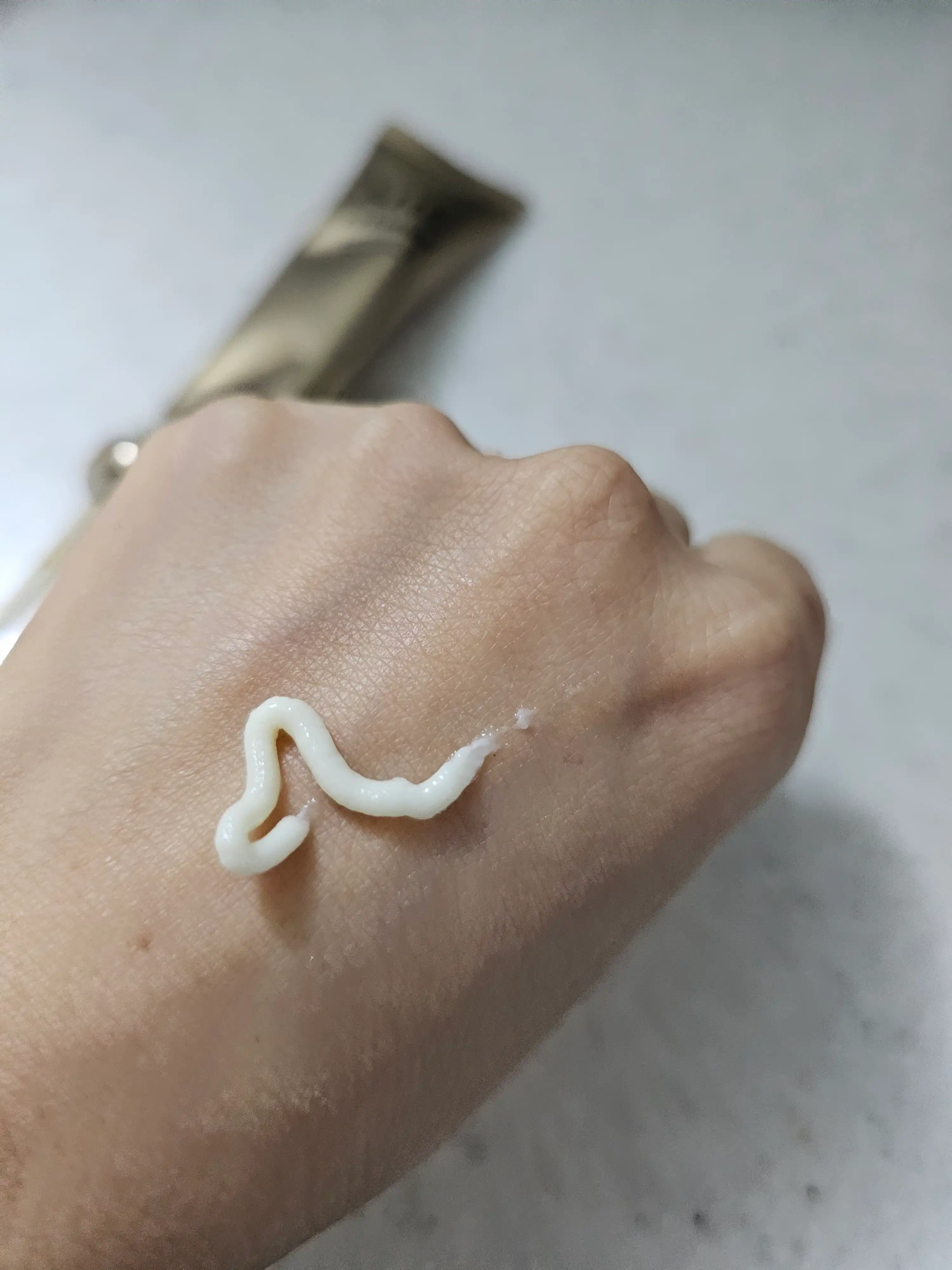 언니의파우치 리뷰 이미지 2 - [프리미어 앰플 인 아이크림]