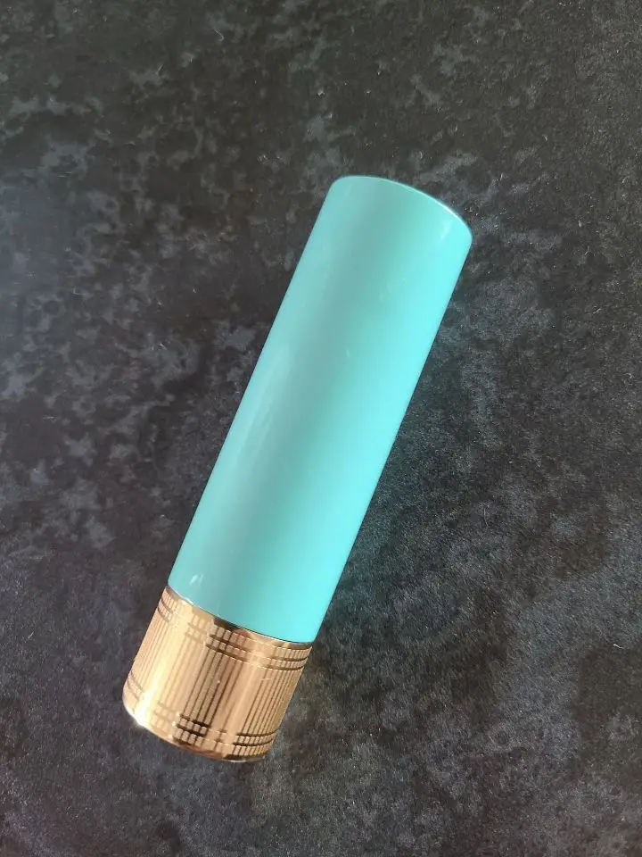 선택된 언니의파우치 리뷰 이미지 - [봄 아 레브르 립 밤 [4 페넬로페 플럼]]