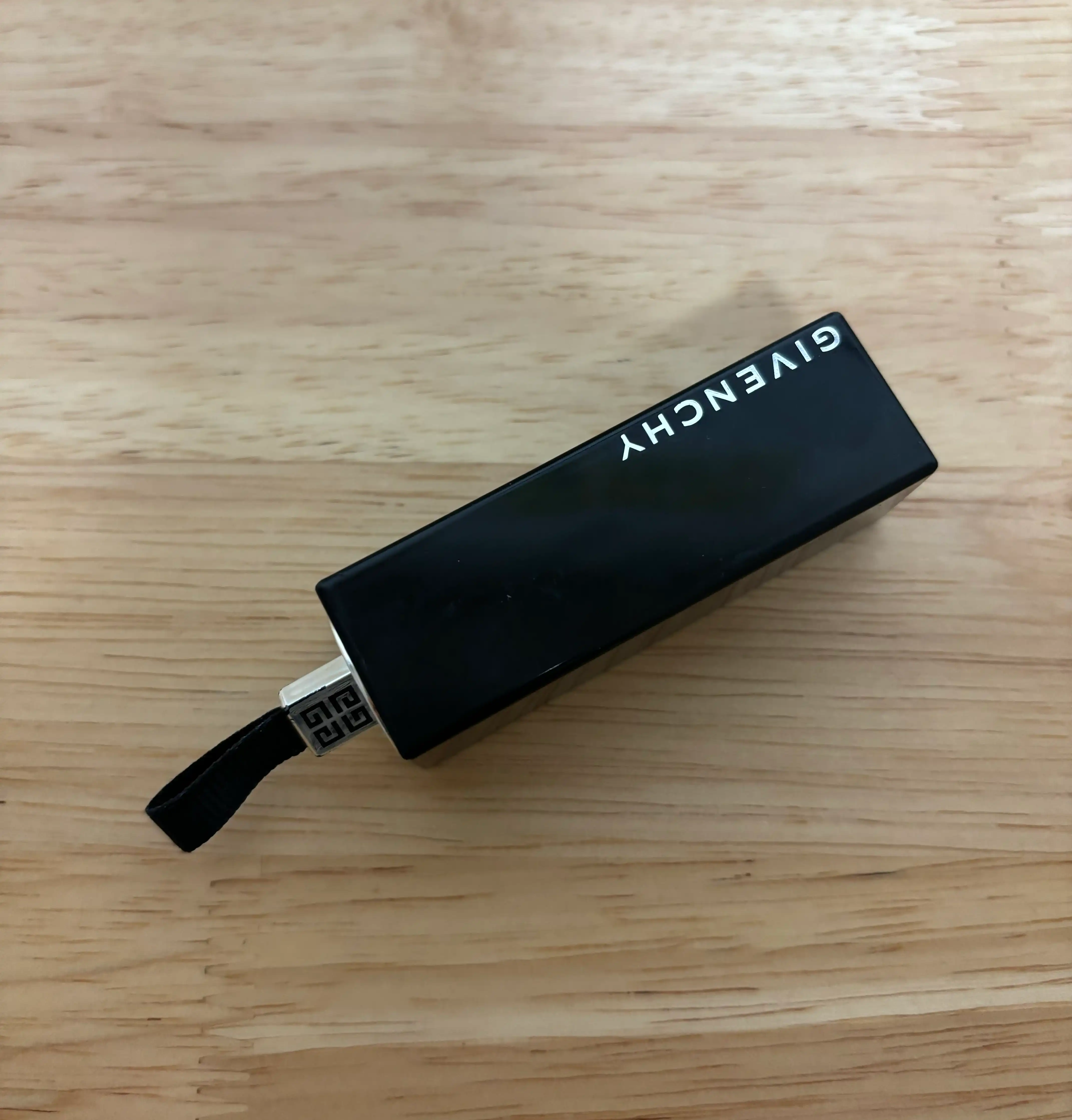 루즈 엥떼르디 립스틱 