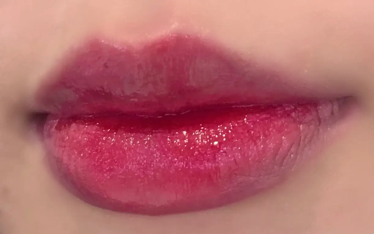 선택된 언니의파우치 리뷰 이미지 - [밀레니얼 틴트 글리트 [01 플럼 위드 미]]