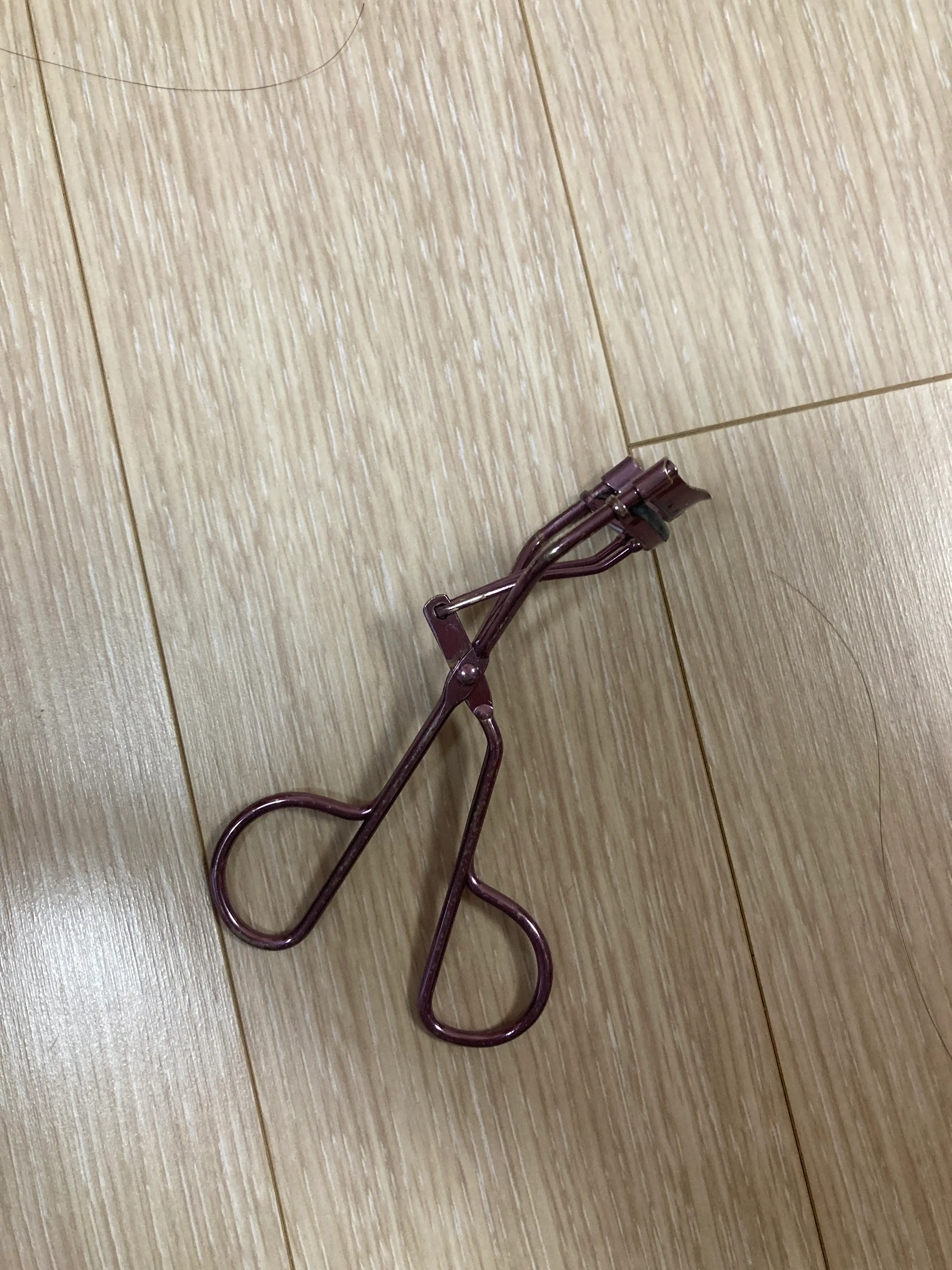 선택된 언니의파우치 리뷰 이미지 - [무광 속눈썹 뷰러]