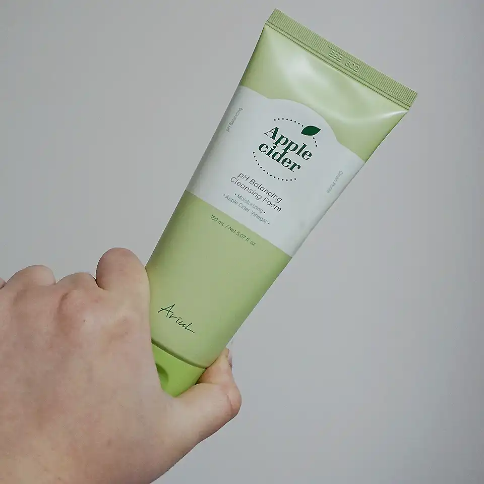 애플사이다 피에이치 약산성 밸런싱 클렌징 폼