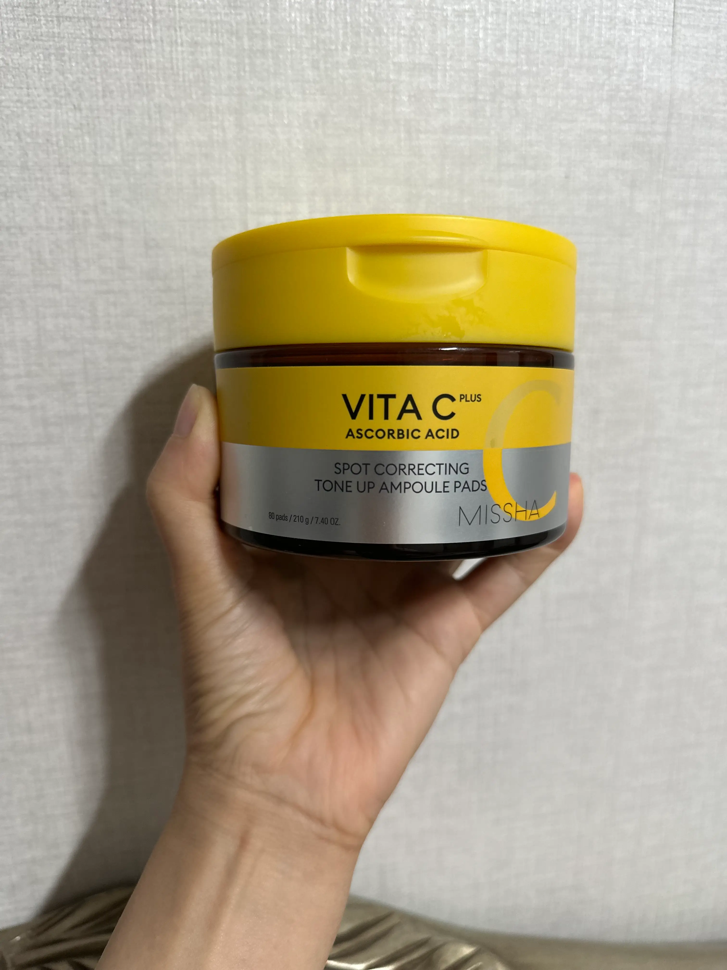 선택된 언니의파우치 리뷰 이미지 - [비타씨플러스 잡티씨 톤업 앰플패드]