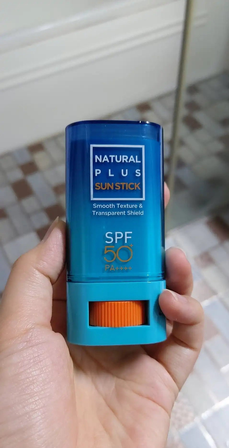 내츄럴 플러스 선스티