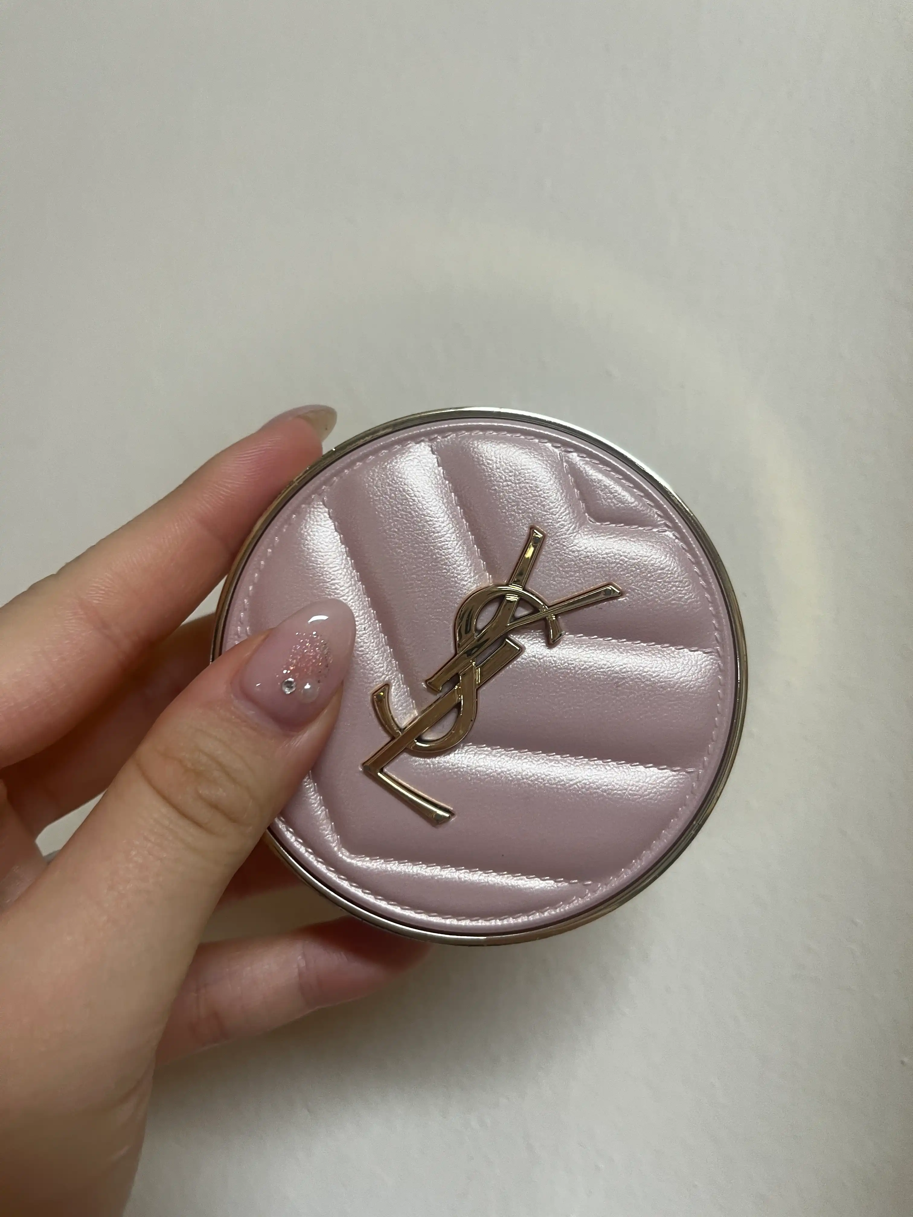 오버 핑크 에디션 뚜쉬 에끌라 글로우 팩트 쿠션 [BR10]