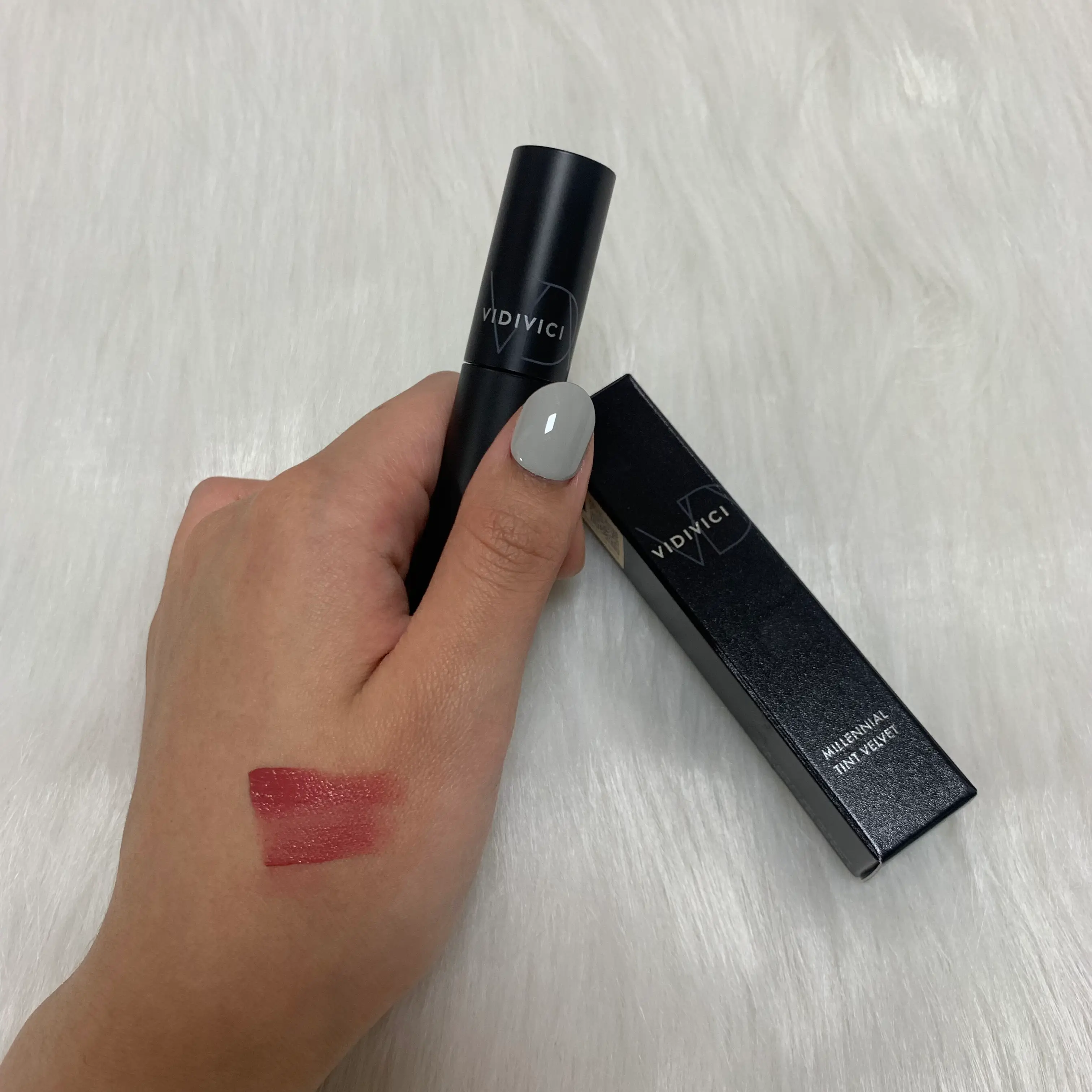 선택된 언니의파우치 리뷰 이미지 - [밀레니얼 틴트 벨벳]