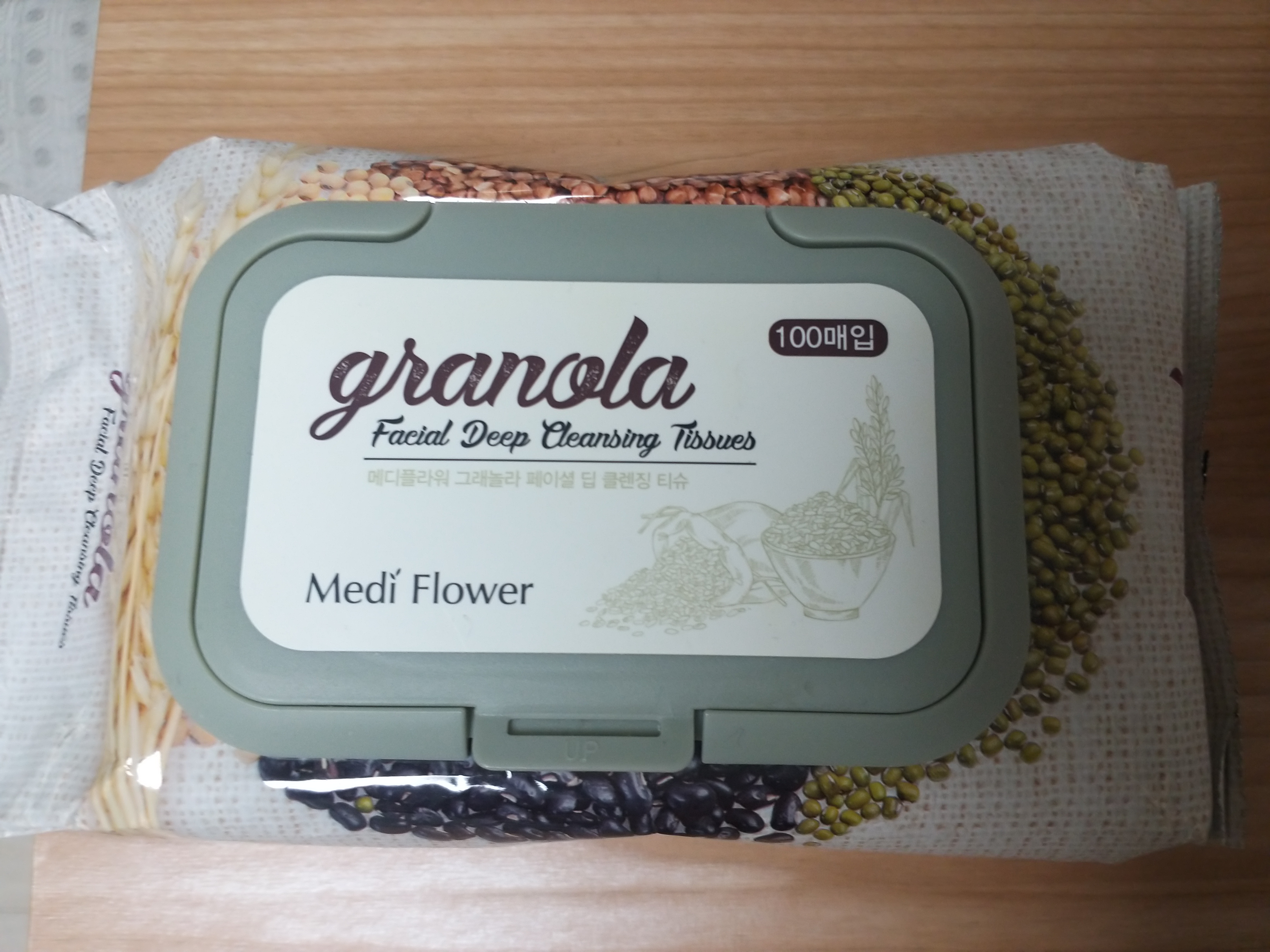 선택된 언니의파우치 리뷰 이미지 - [그래놀라 페이셜 딥 클렌징 티슈]