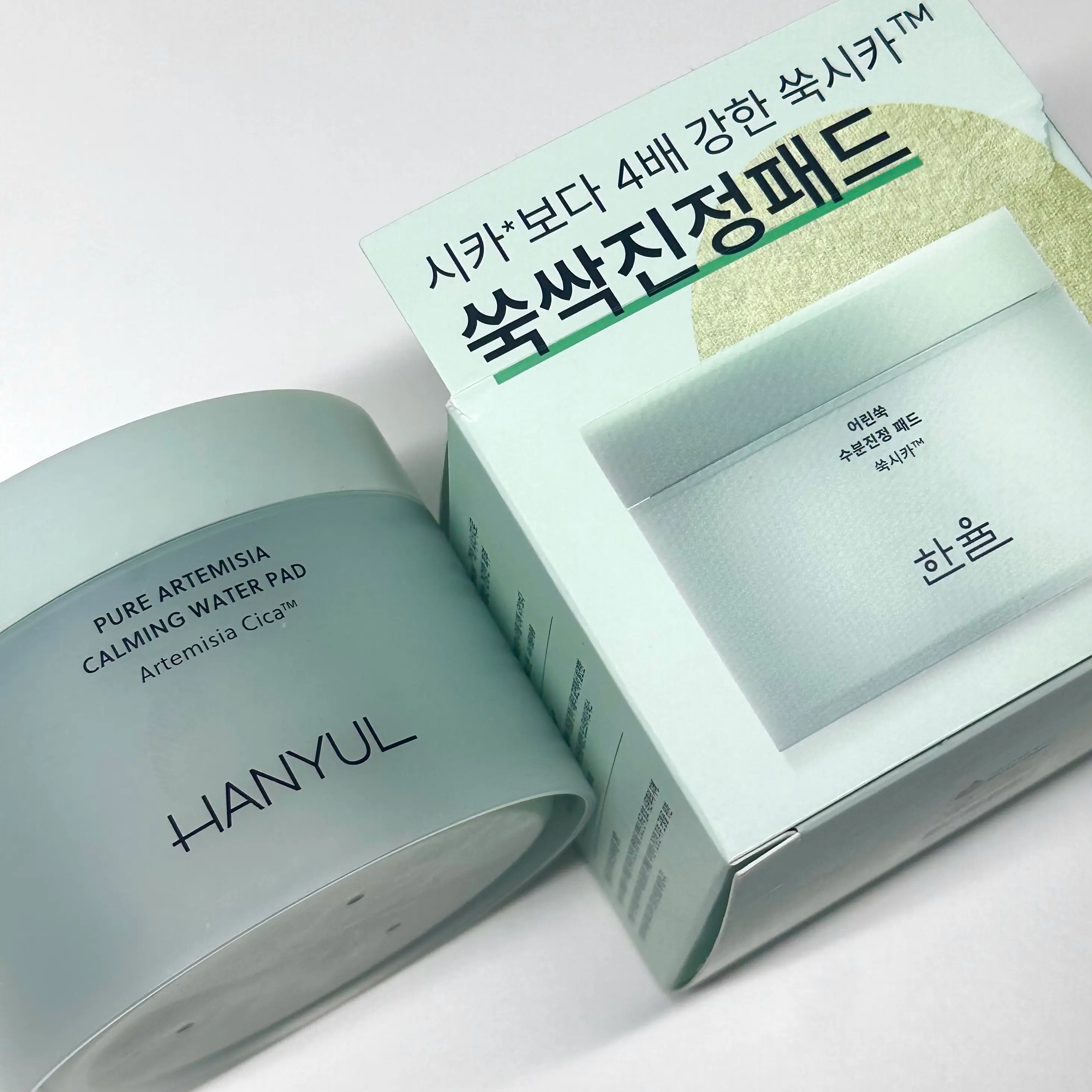 선택된 언니의파우치 리뷰 이미지 - [어린쑥 수분진정 패드]