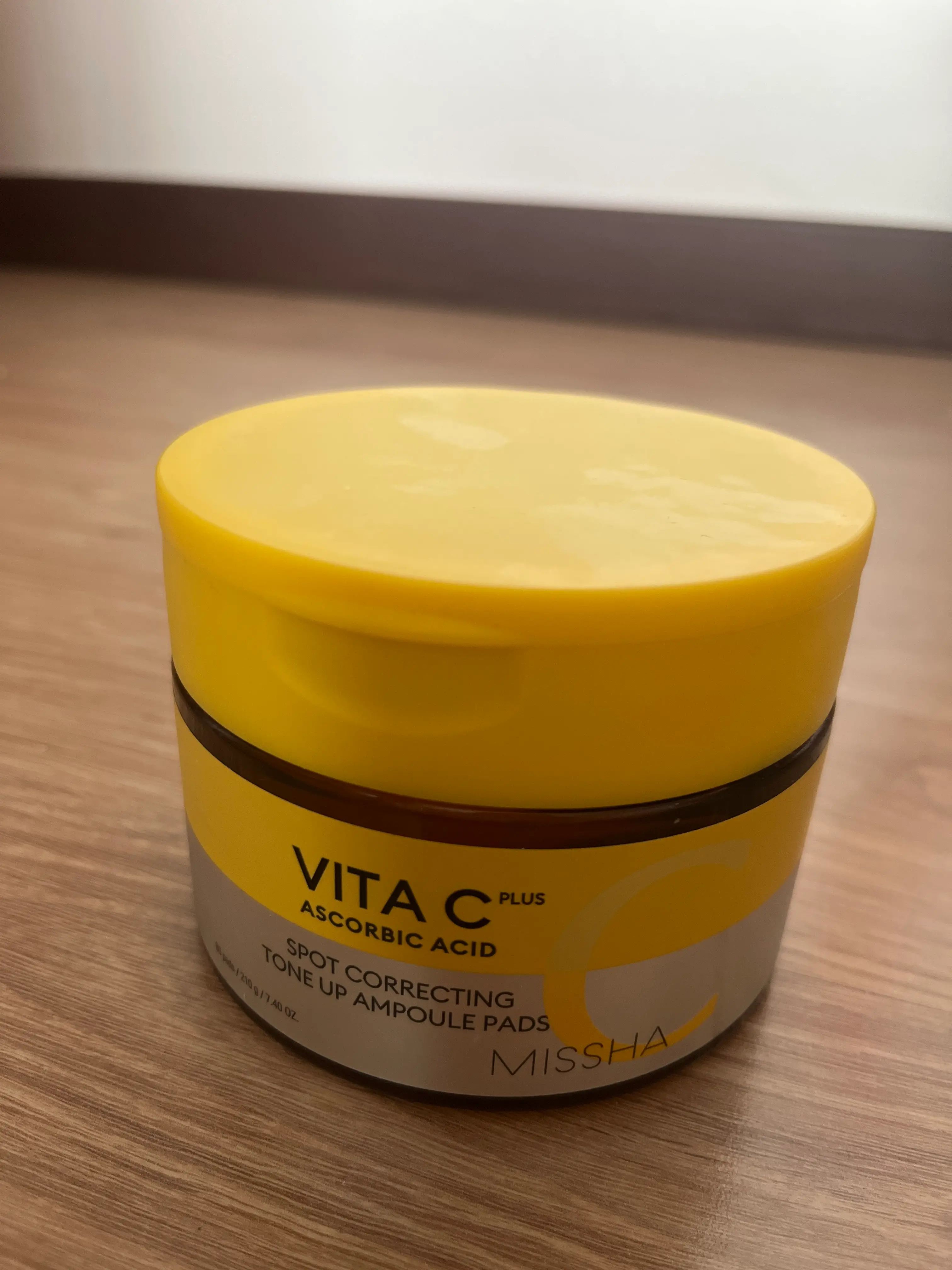 선택된 언니의파우치 리뷰 이미지 - [비타씨플러스 잡티씨 톤업 앰플패드]