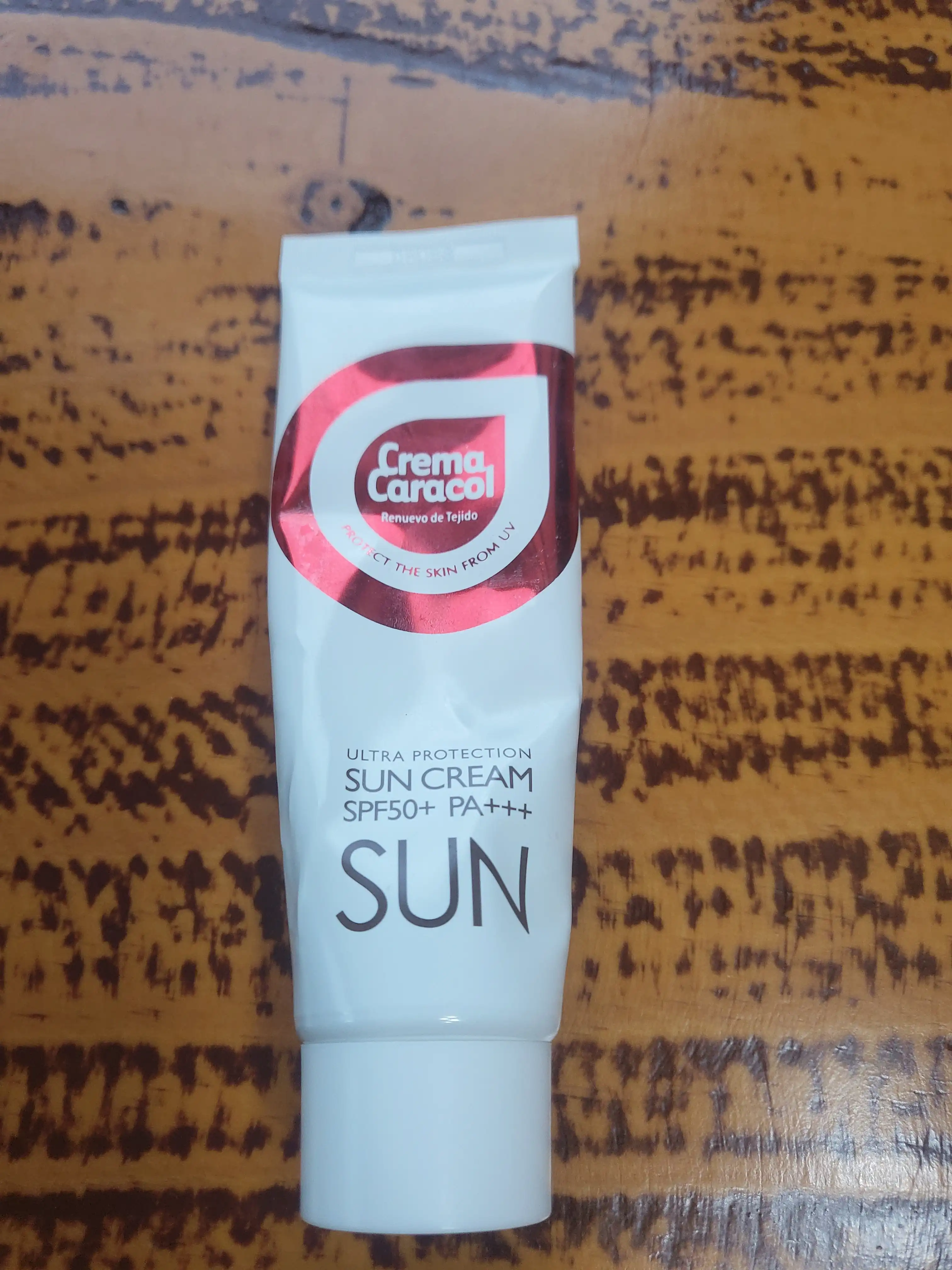 크레마카라콜 울트라 프로텍션 썬크림