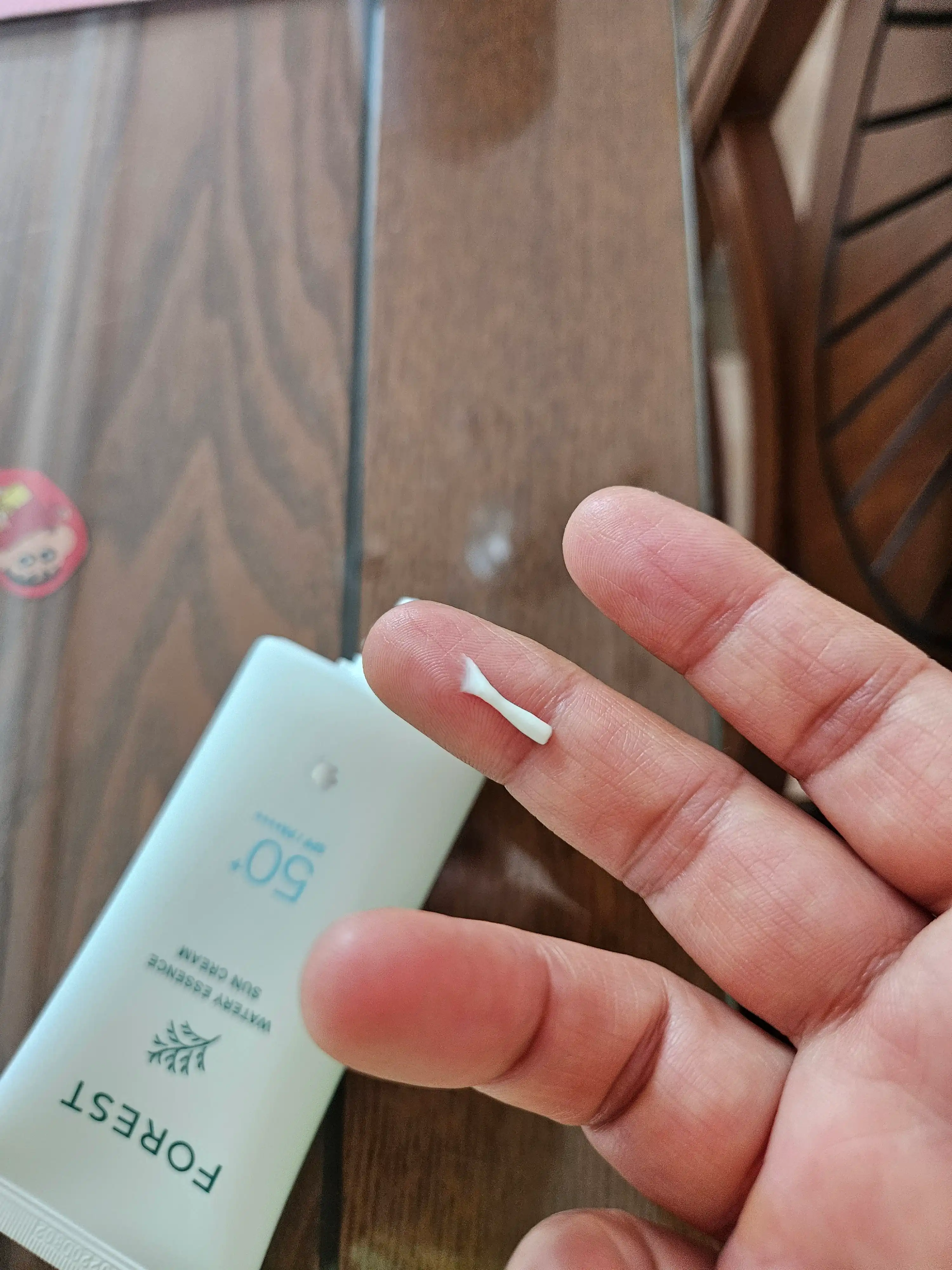 그린핑거포레스트 워터리 에센스 선크림