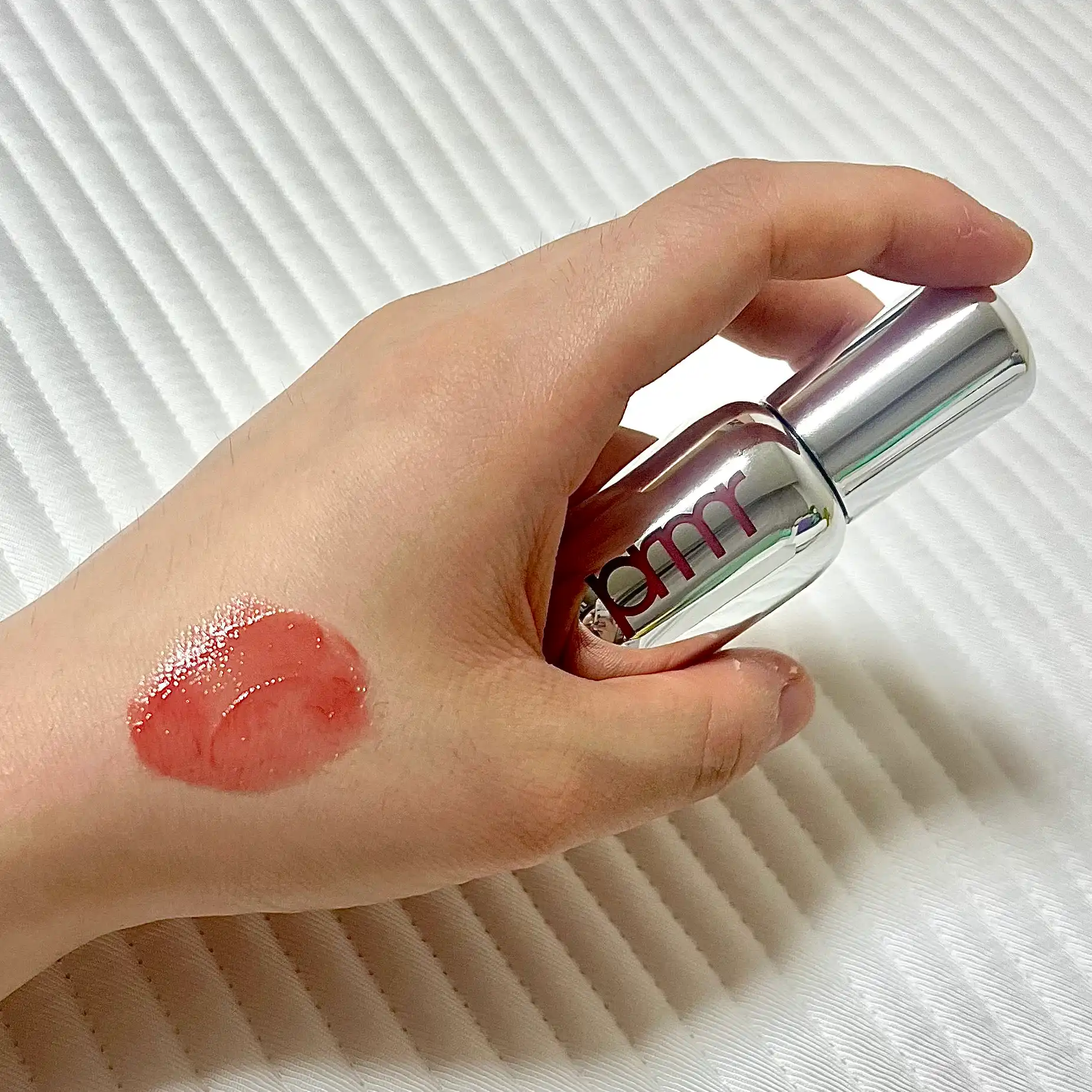 레티놀 볼륨 립 세럼 [로지]