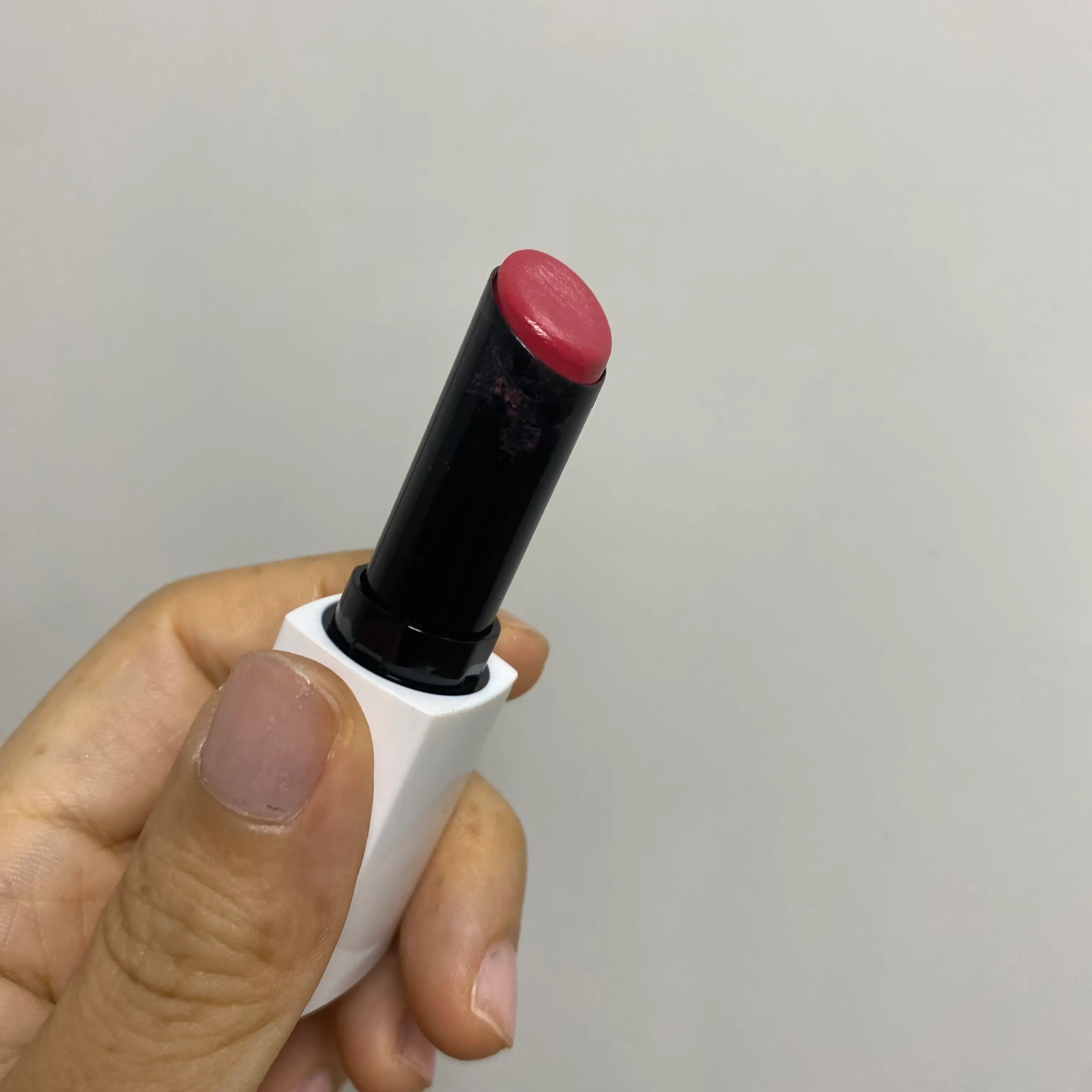선택된 언니의파우치 리뷰 이미지 - [립 스튜디오 쉬어 글로우 립스틱]