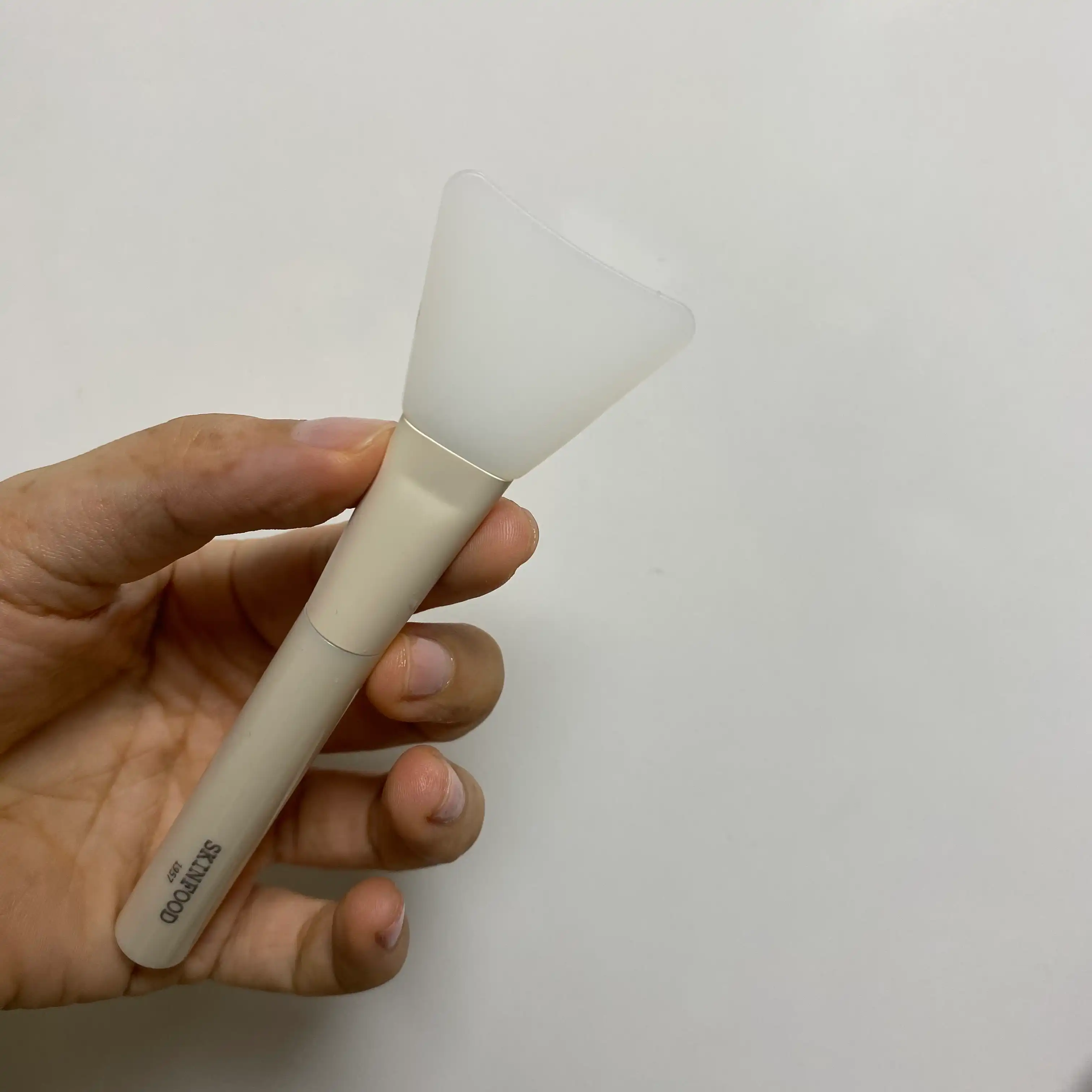 워시오프 실리콘 브러쉬