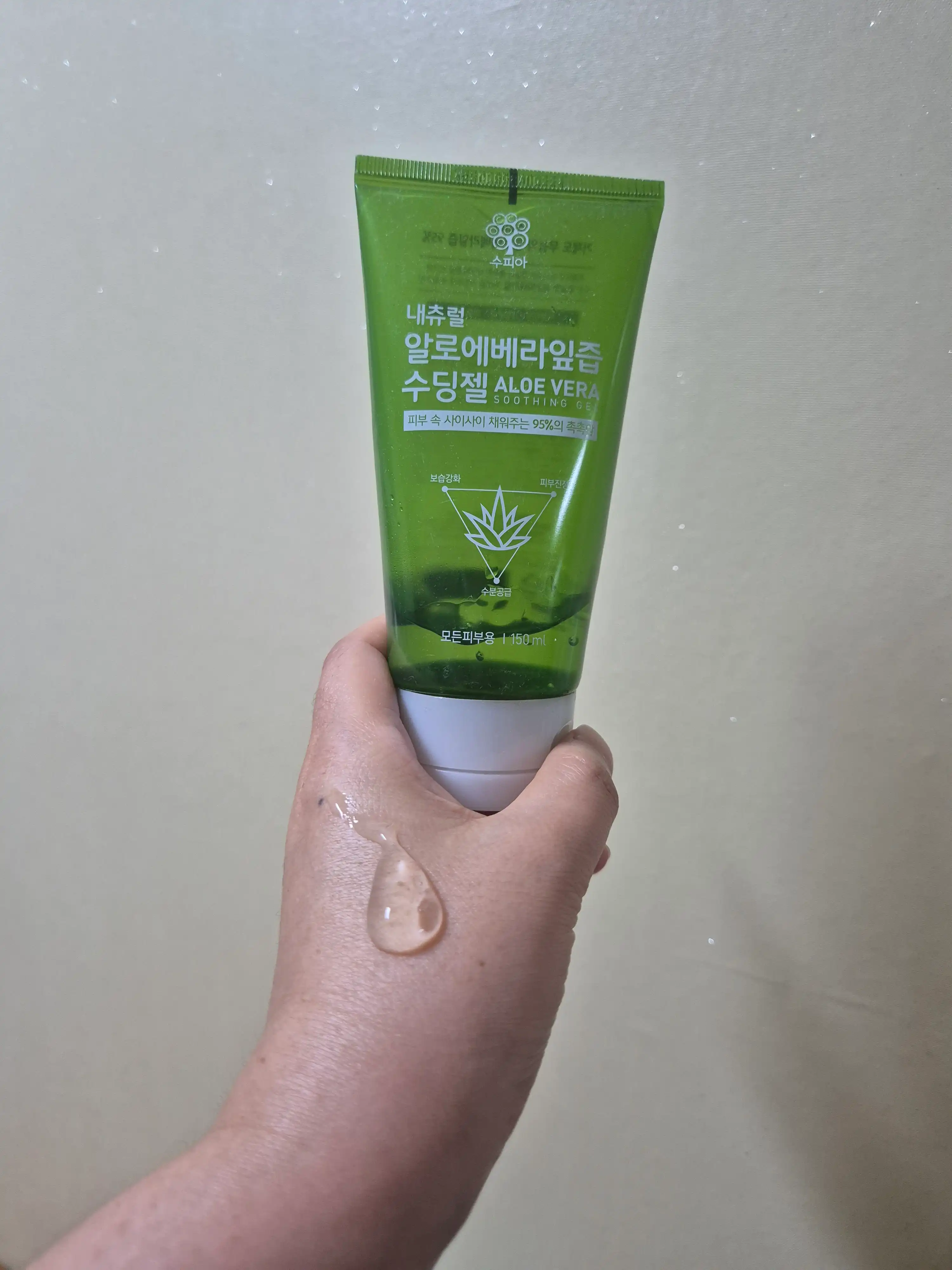 수피아 내츄럴 알로에베라잎즙 수딩젤