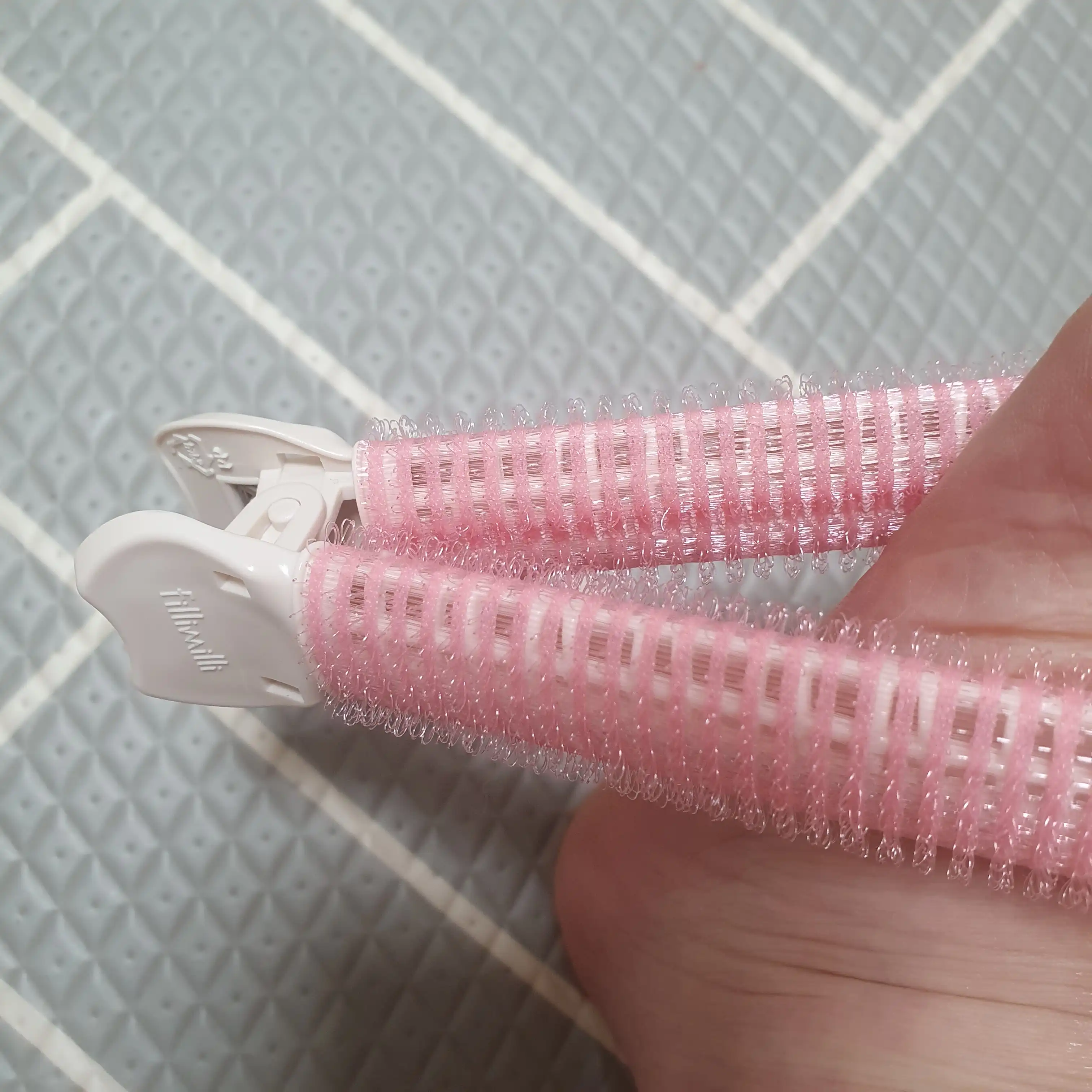 언니의파우치 리뷰 이미지 2 - [헤어롤 핀]