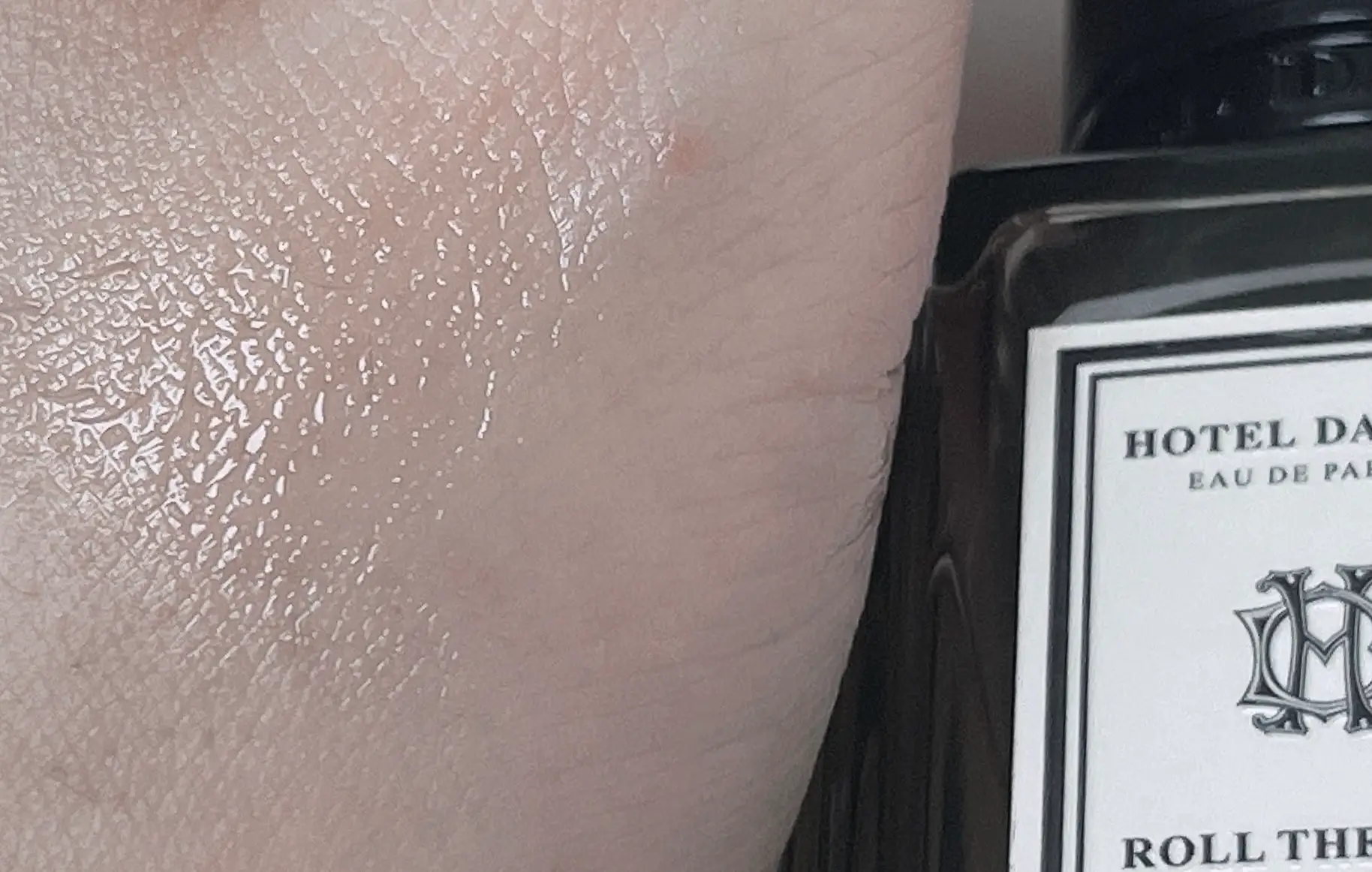 선택된 언니의파우치 리뷰 이미지 - [롤 더 다이스 오 드 퍼퓸]