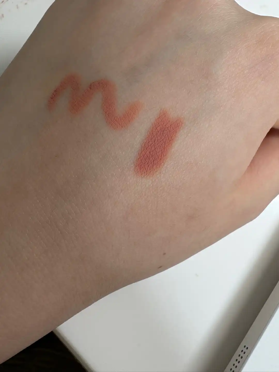 벨벳 립펜슬 06 바닐라코랄