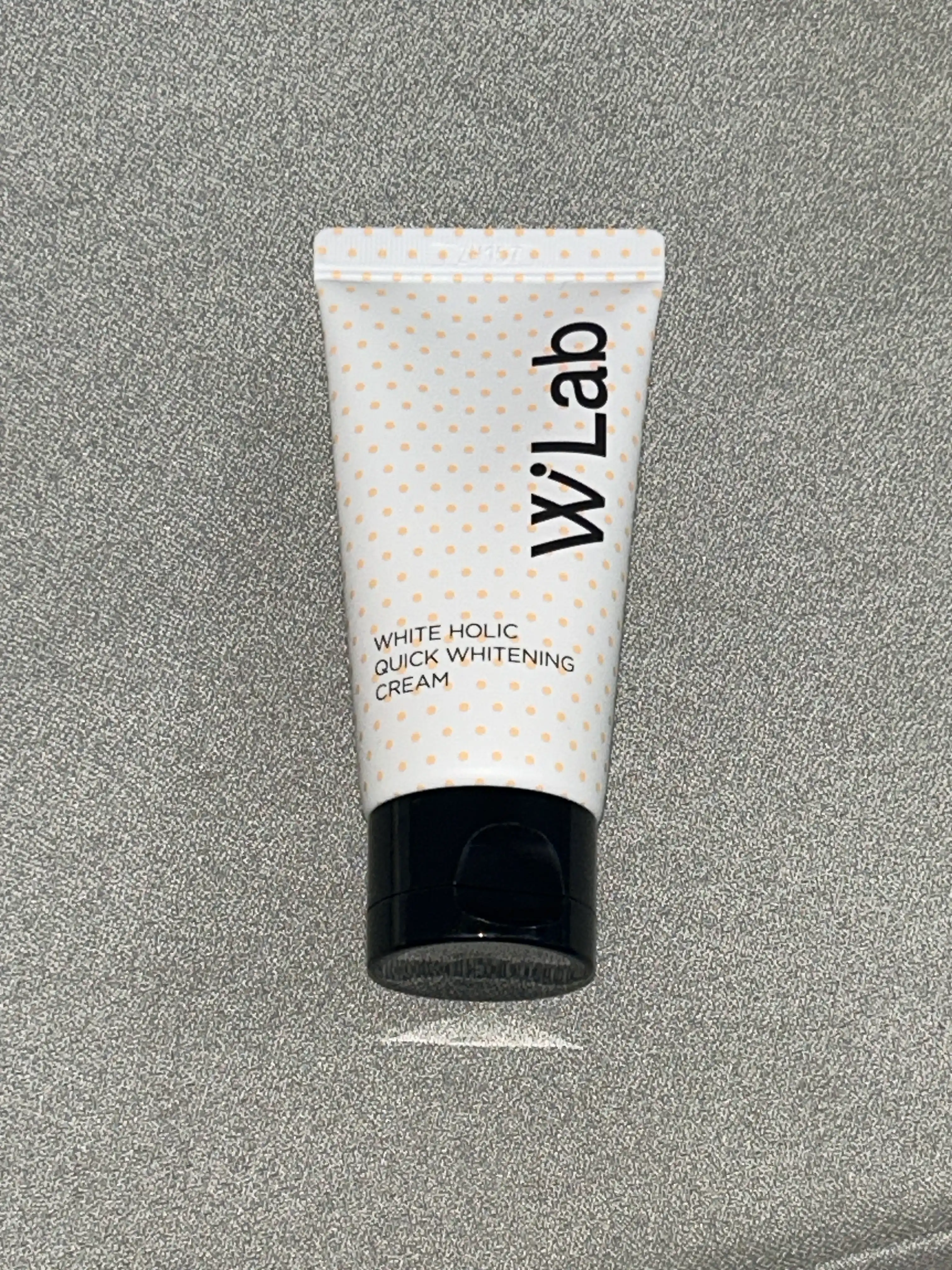 화이트 홀릭 퀵 화이트닝 크림
