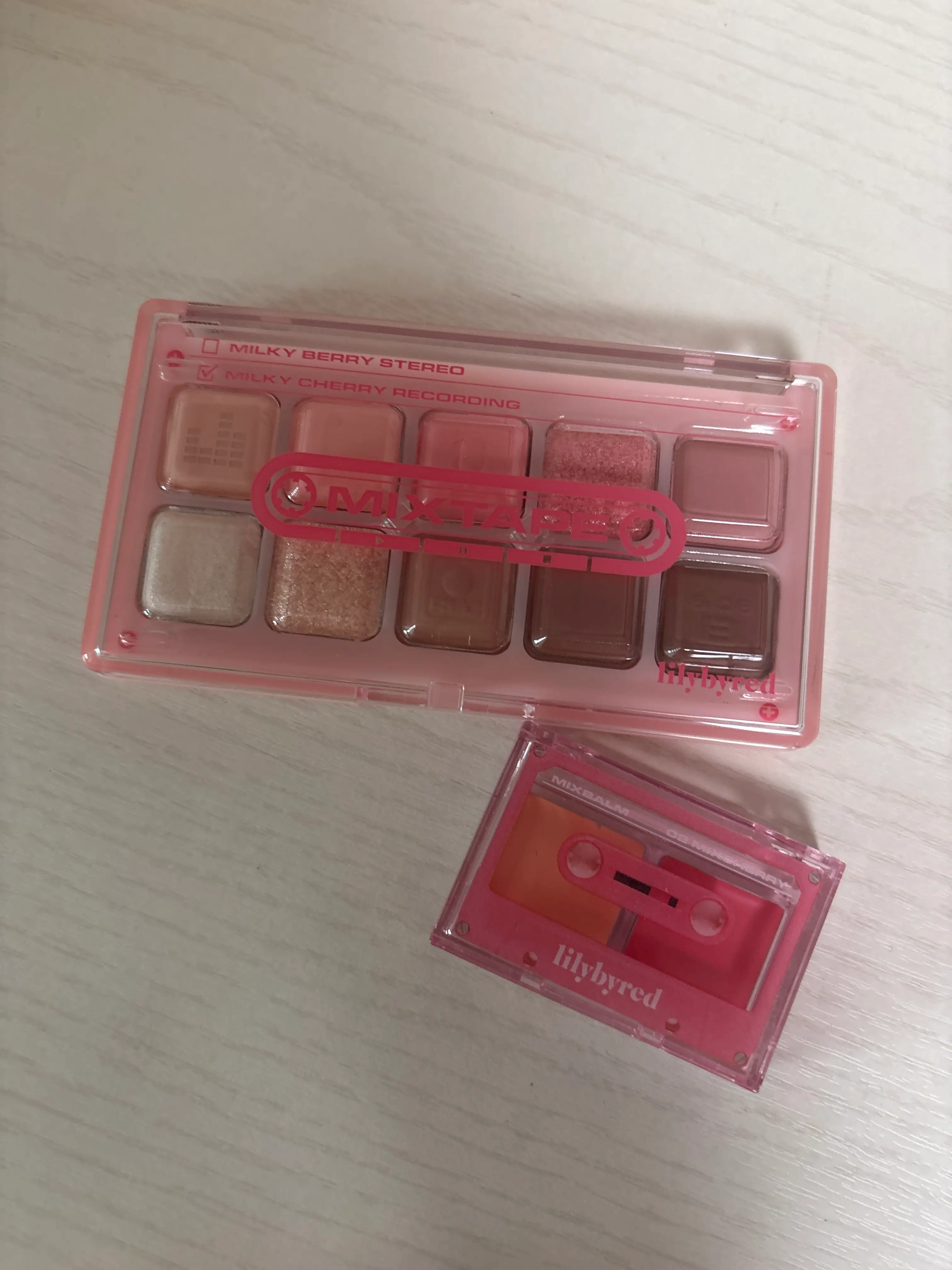 선택된 언니의파우치 리뷰 이미지 - [릴리바이레드 무드키보드 10#밀키체리 레코딩]