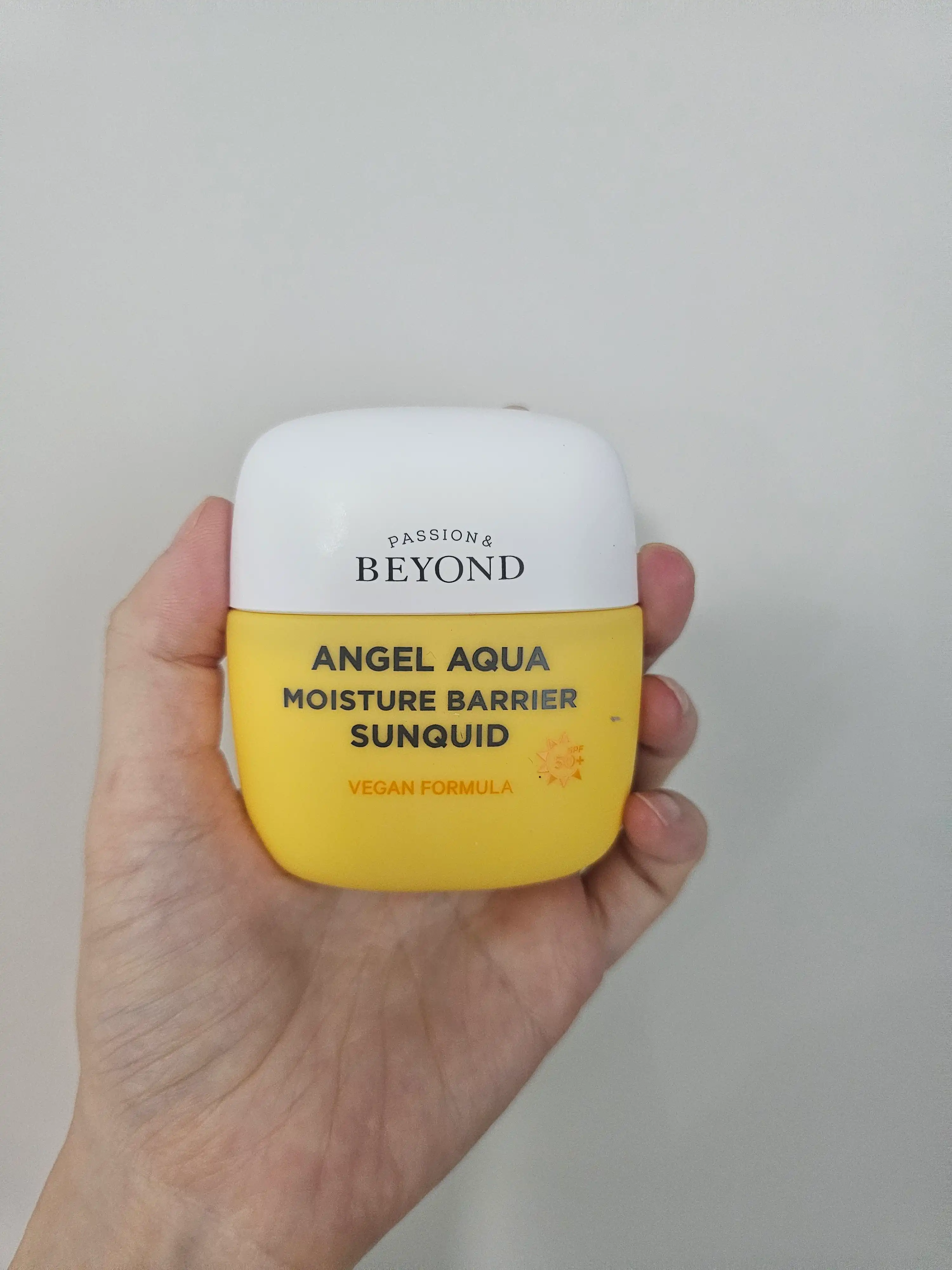 엔젤 아쿠아 보습 장벽 선퀴드 SPF50+ PA++++