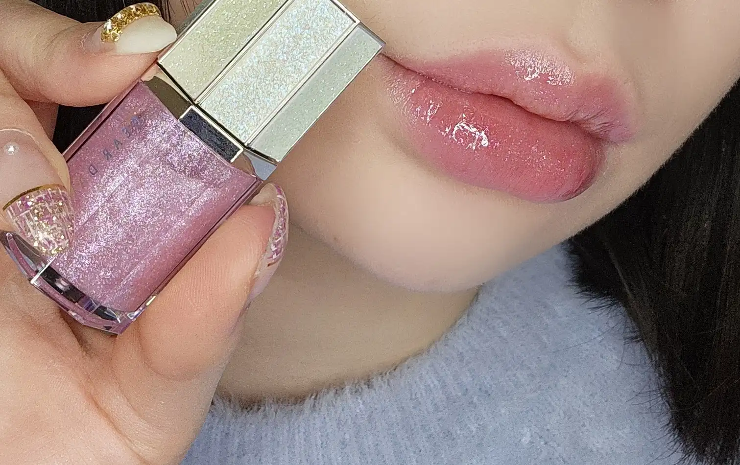 (2024 홀리데이 컬렉션) 파라다이스 스파클 립 글레이즈