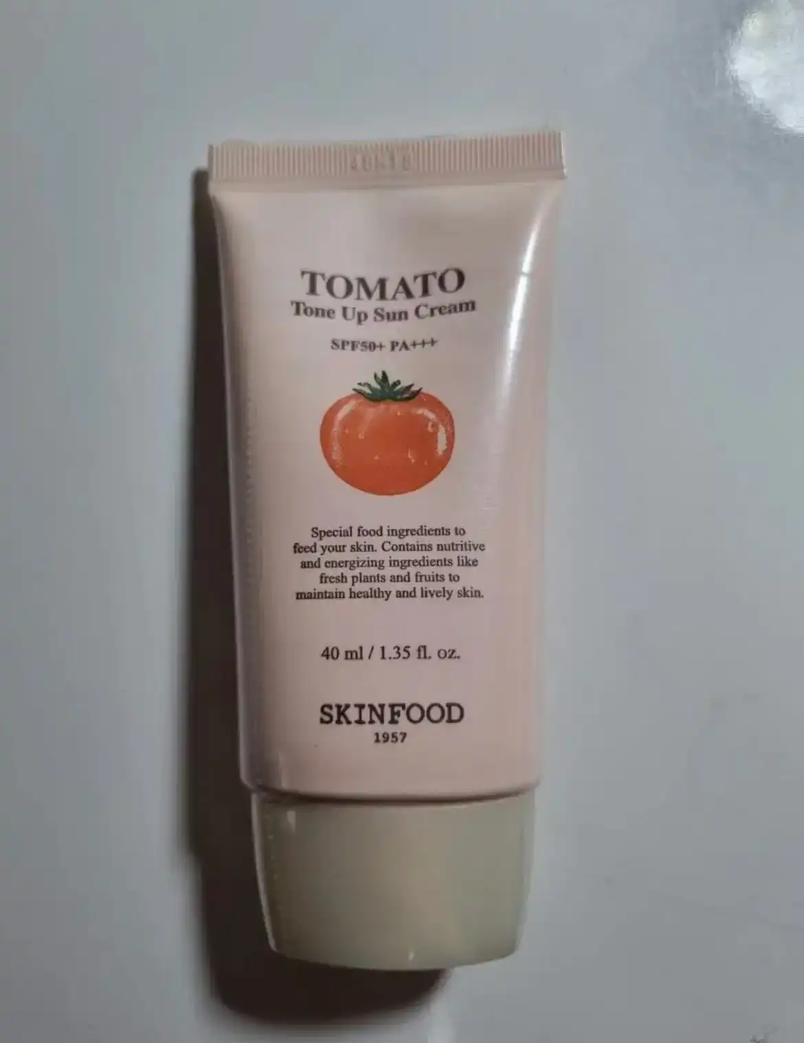 토마토 톤 업 선크림