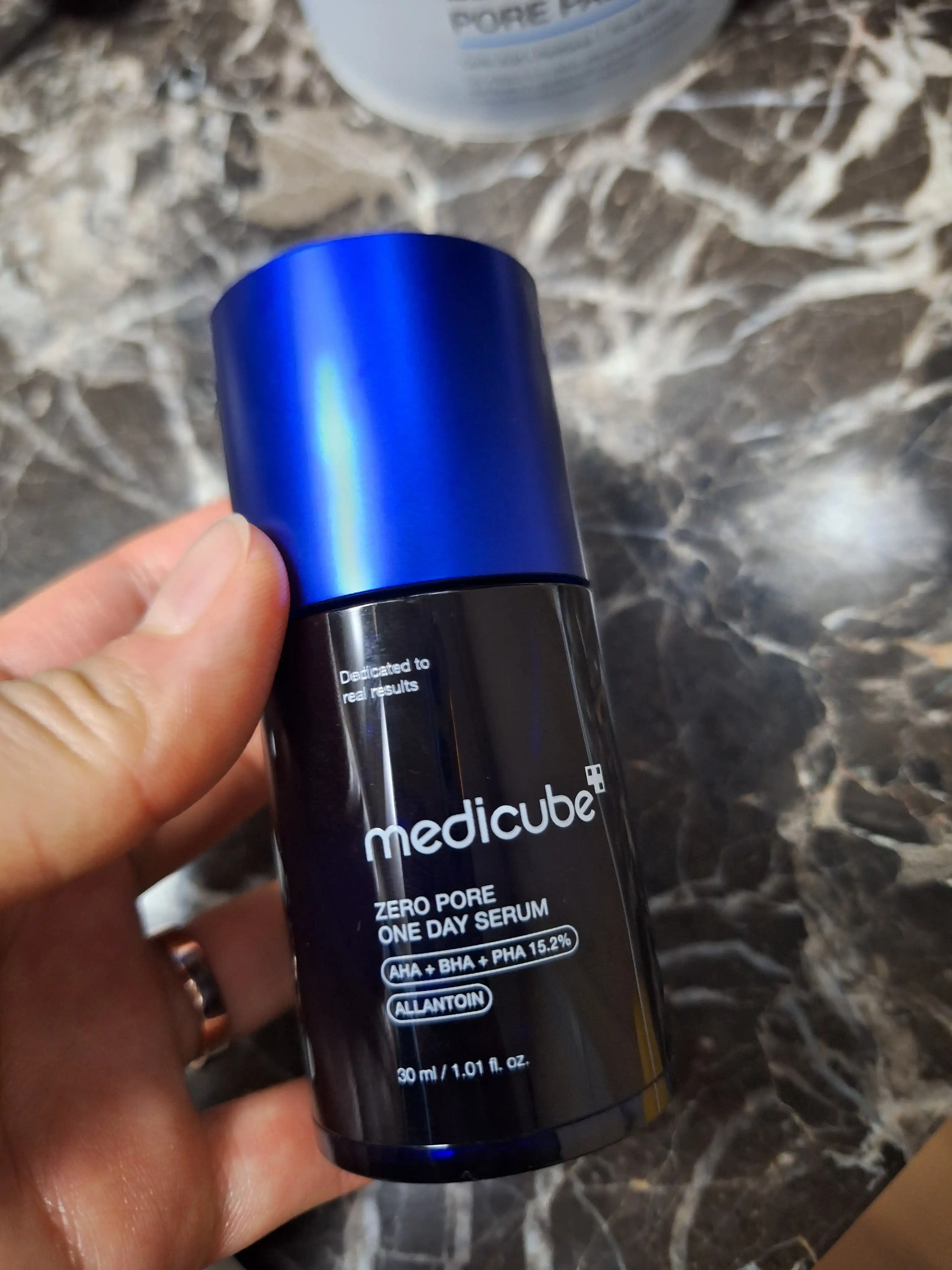 제로 모공 원데이 세럼