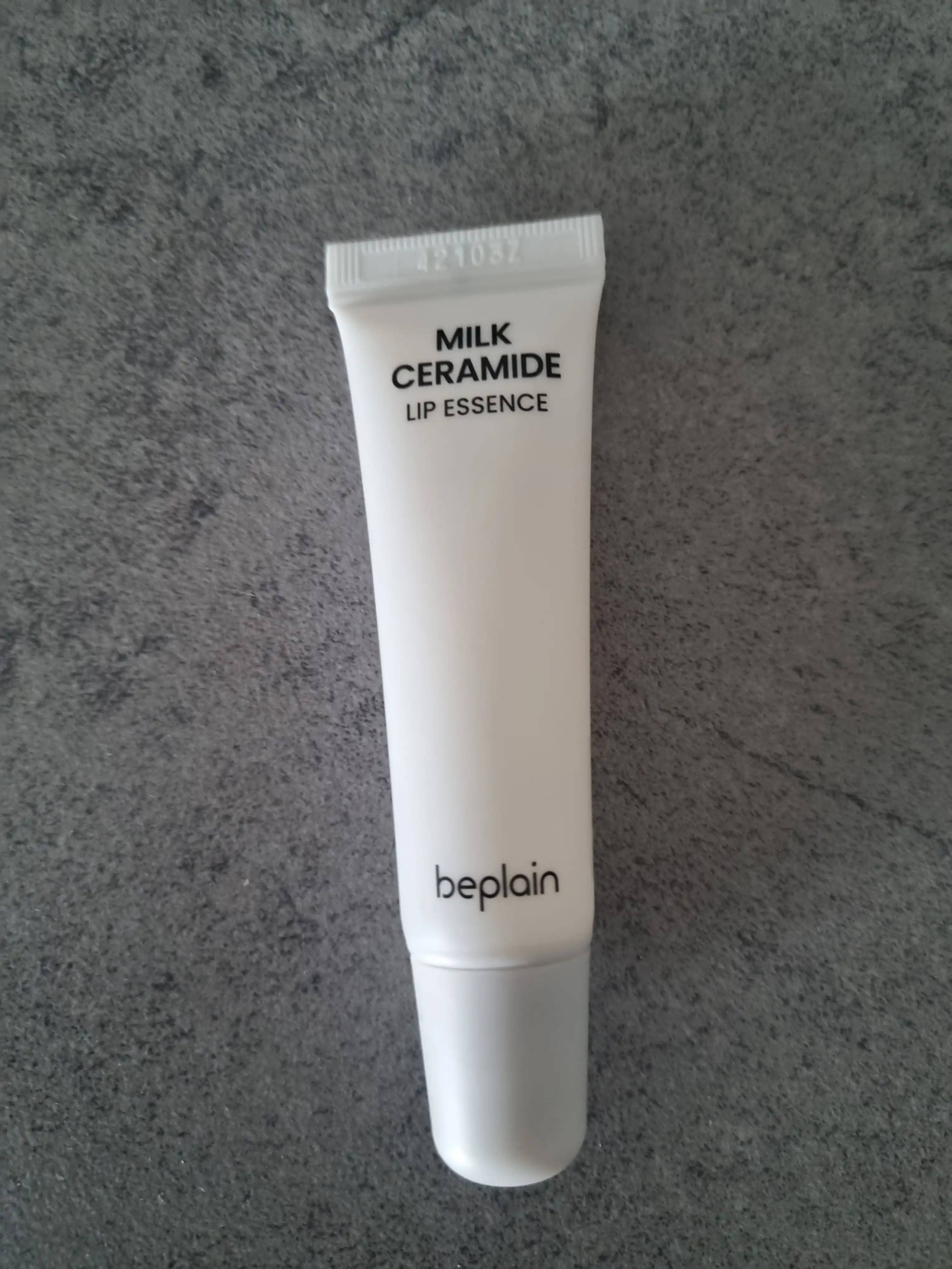 밀크 세라마이드 립에센스