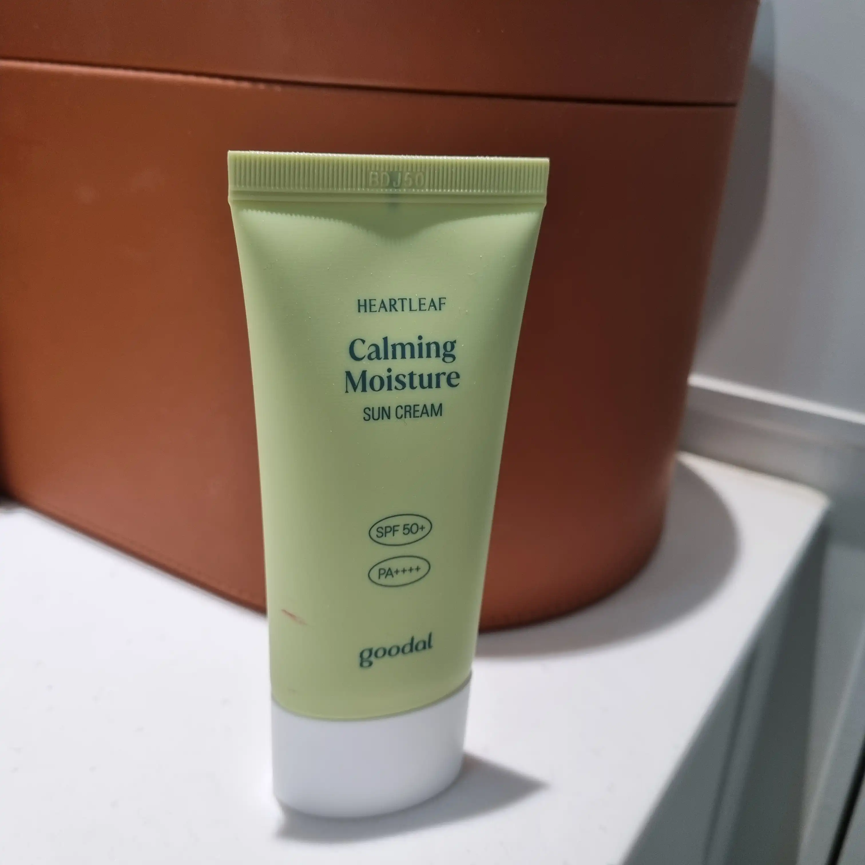 맑은 어성초 진정 수분 선크림