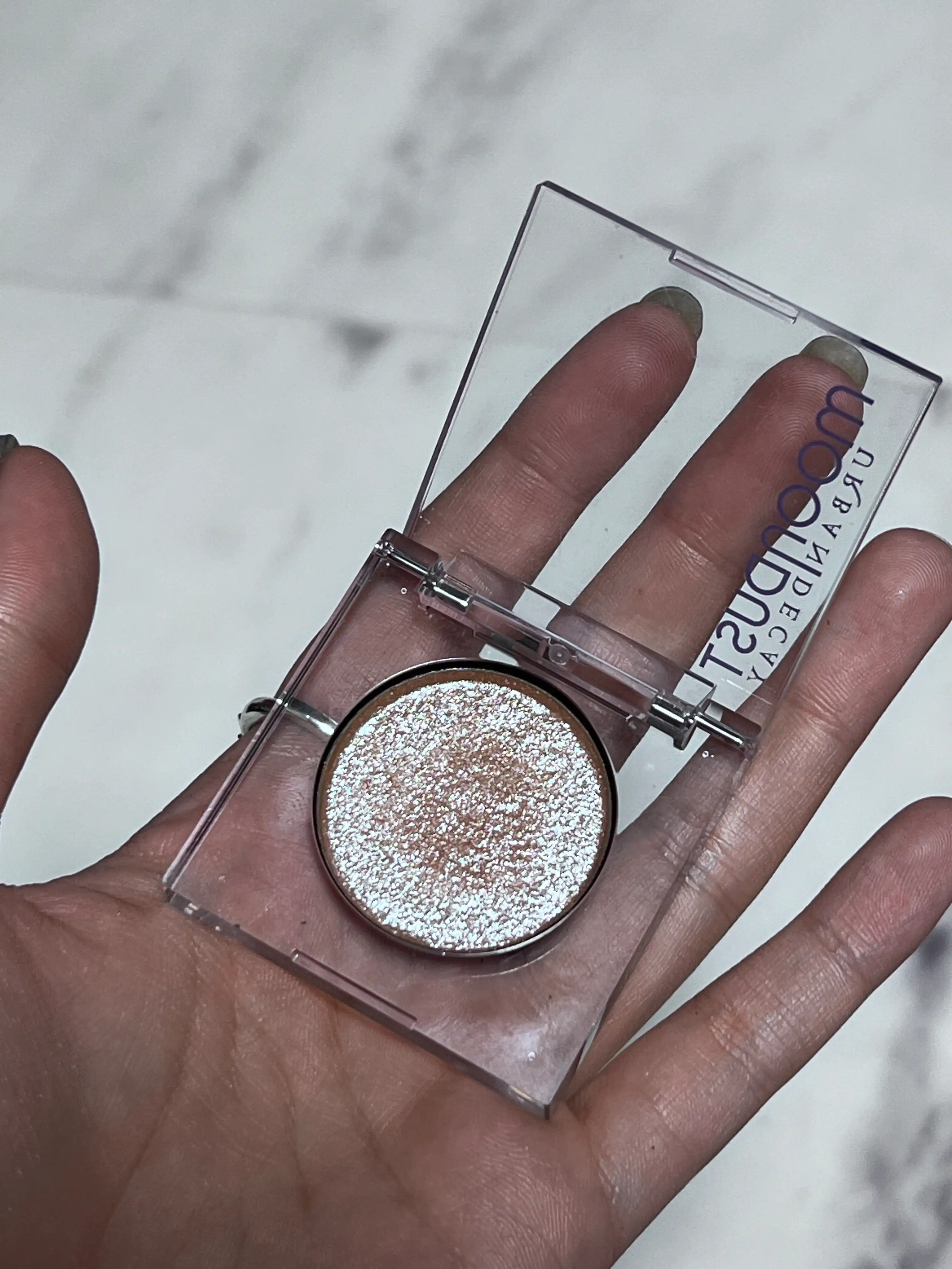 문더스트 글리터 아이섀도우 [스페이스 카우보이]