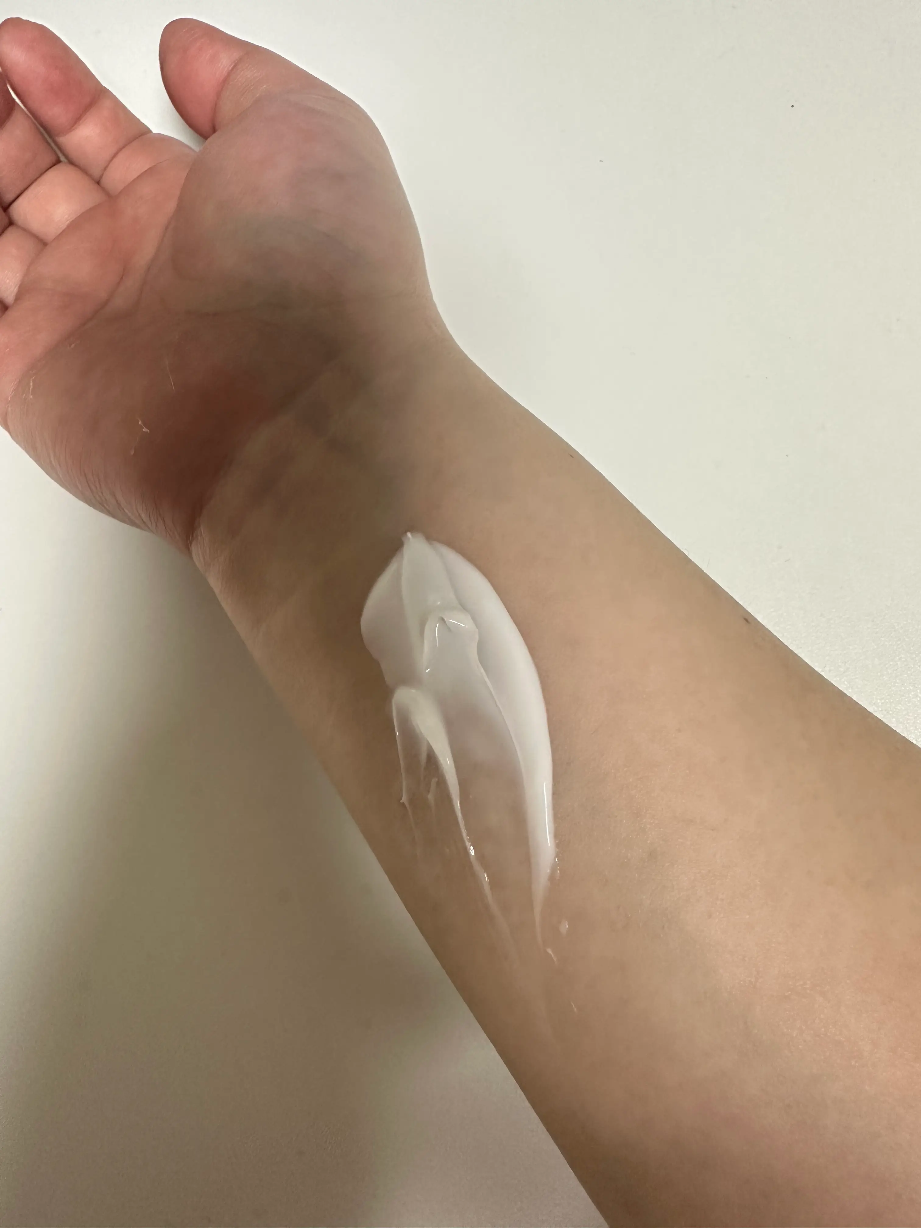 선택된 언니의파우치 리뷰 이미지 - [내추럴 모이스처라이징 팩터스 + HA]