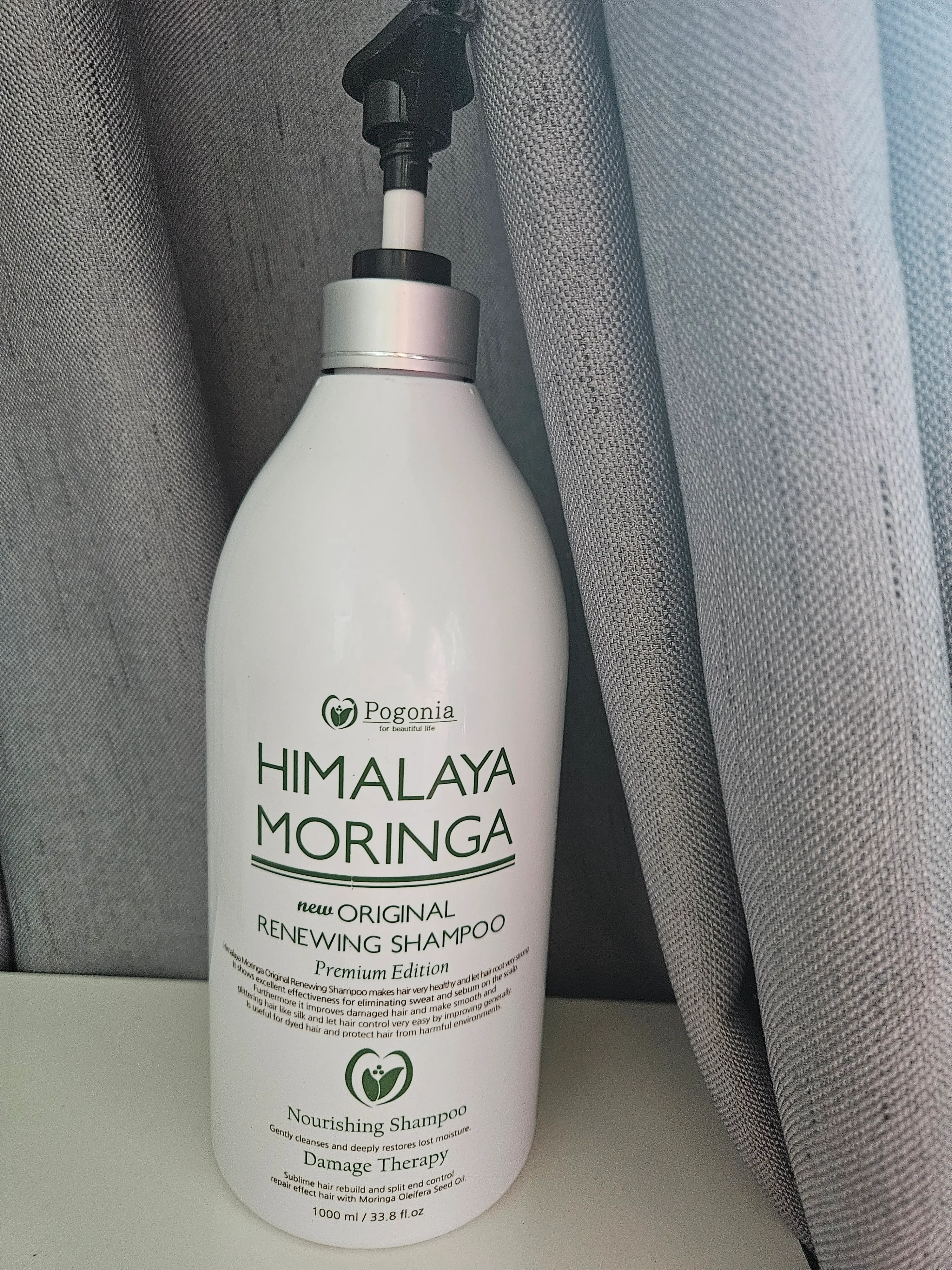 선택된 언니의파우치 리뷰 이미지 - [히말라야 모링가 뉴 리뉴잉 오리지널 샴푸]