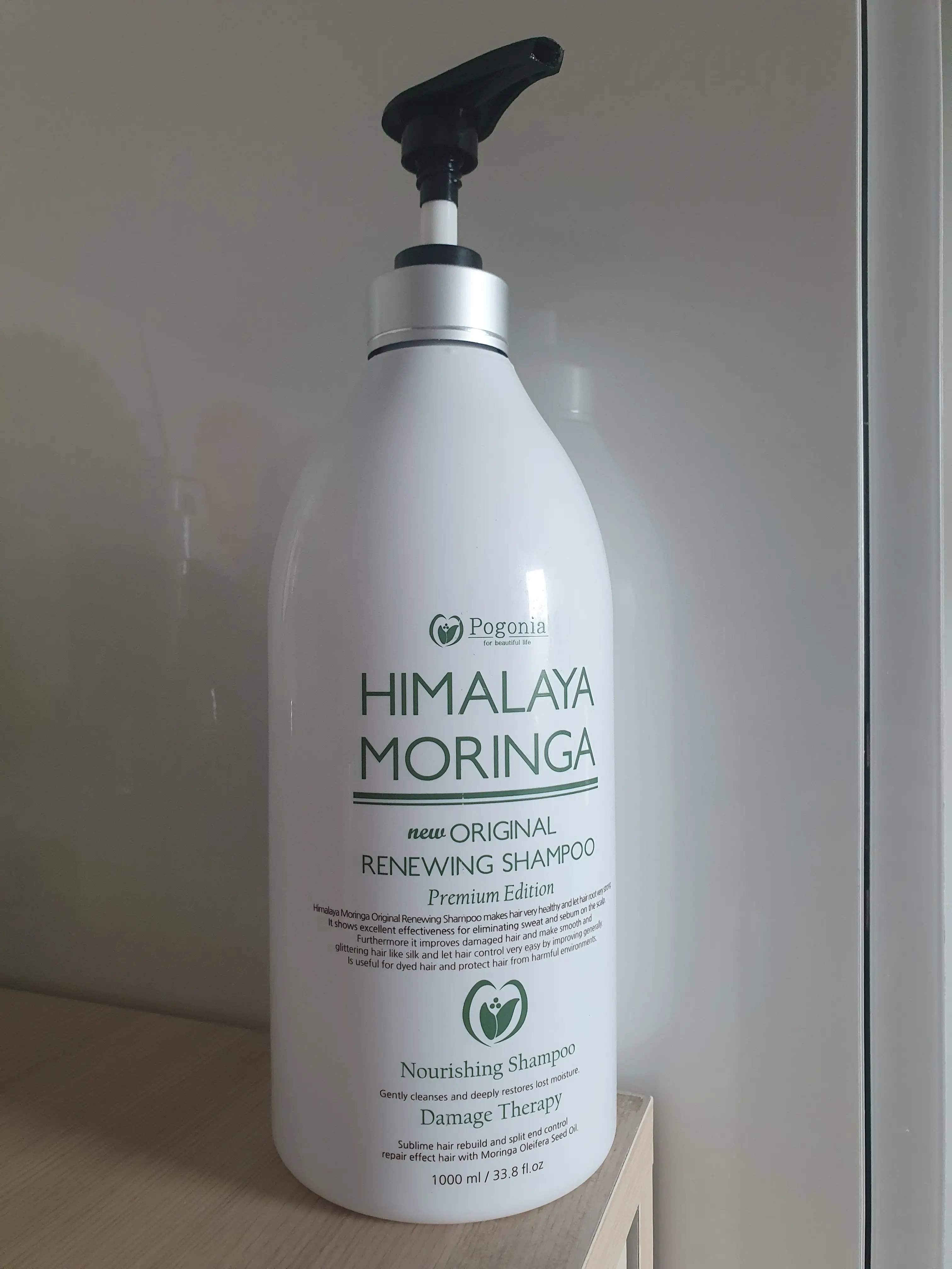 선택된 언니의파우치 리뷰 이미지 - [히말라야 모링가 뉴 리뉴잉 오리지널 샴푸]