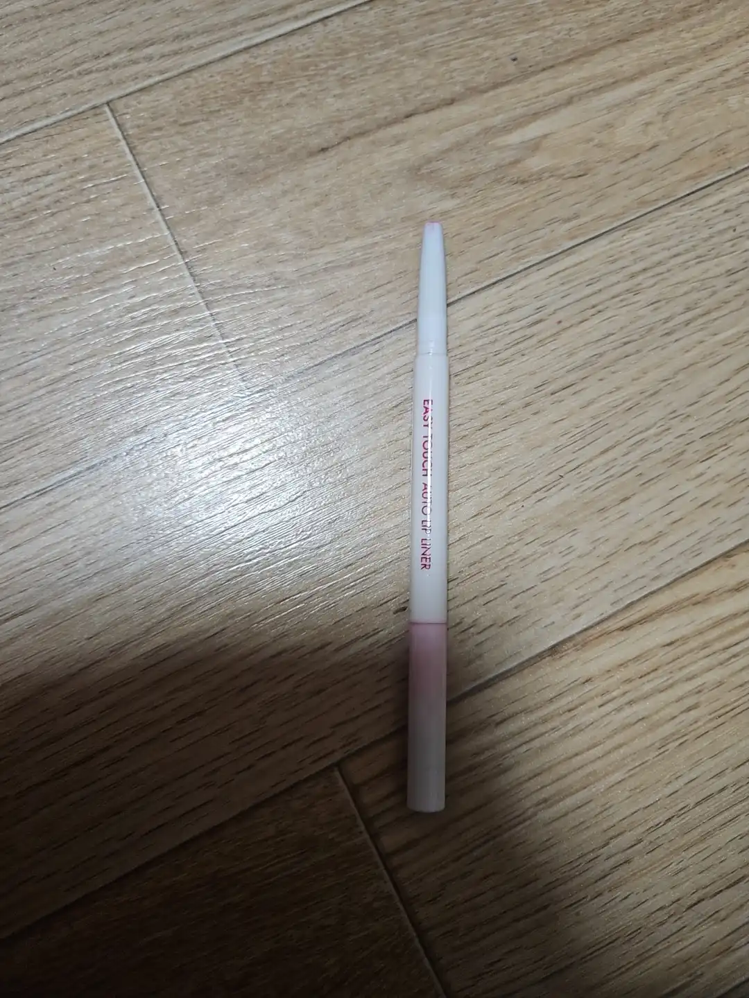 언니의파우치 리뷰 이미지 2 - [이지터치 오토 립 라이너]
