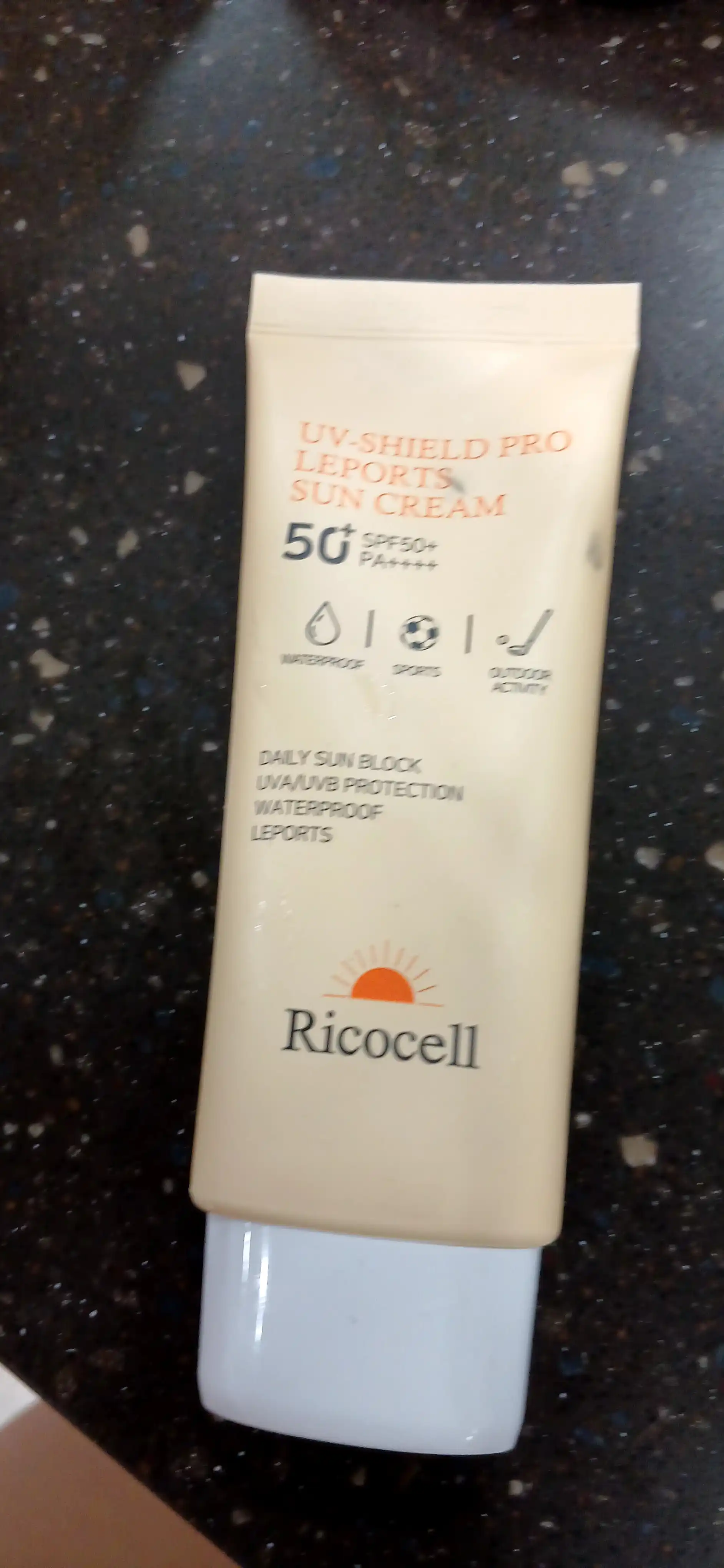 유브이 쉴드 프로 레포츠 선 크림