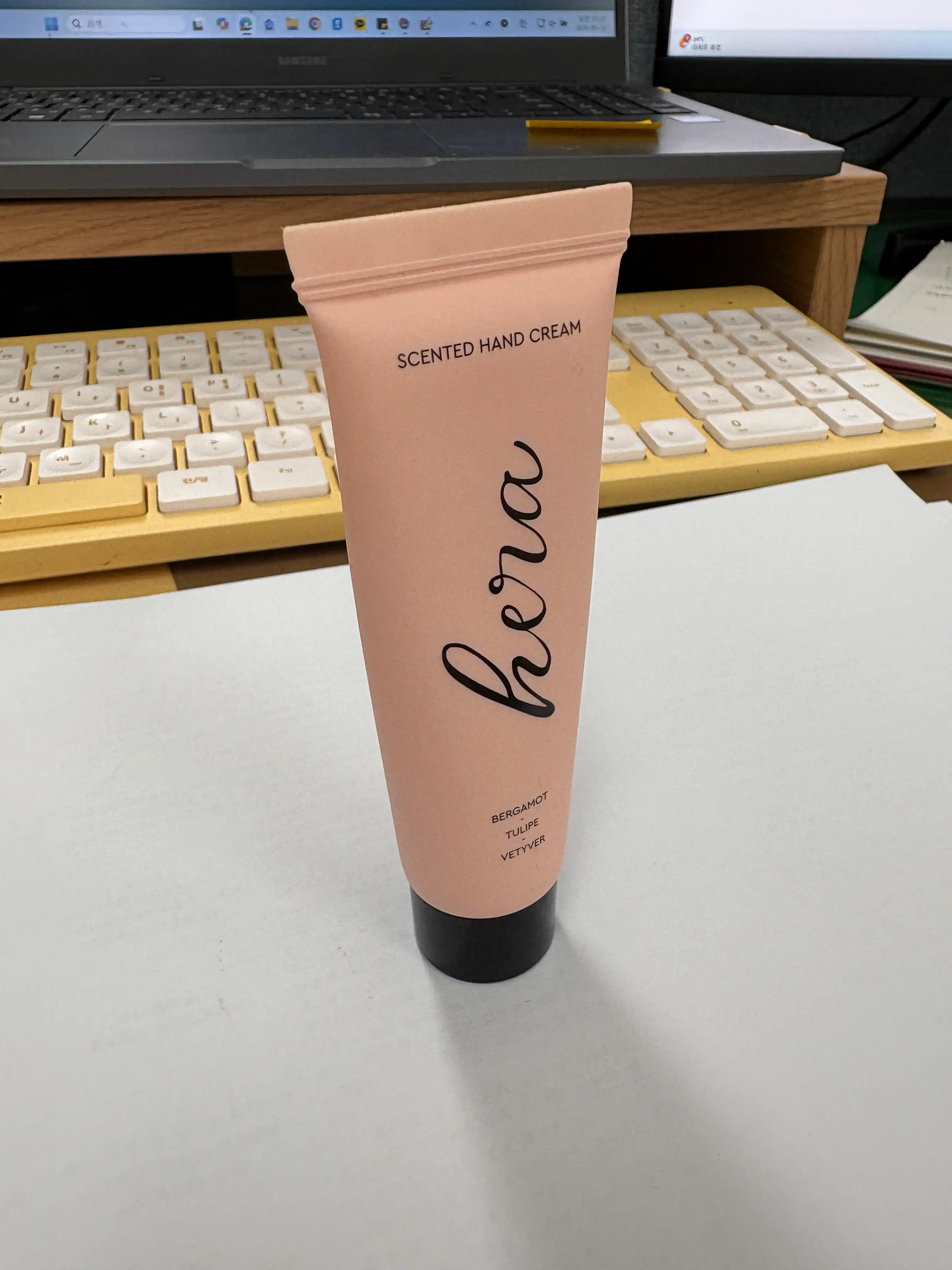 센티드 핸드크림