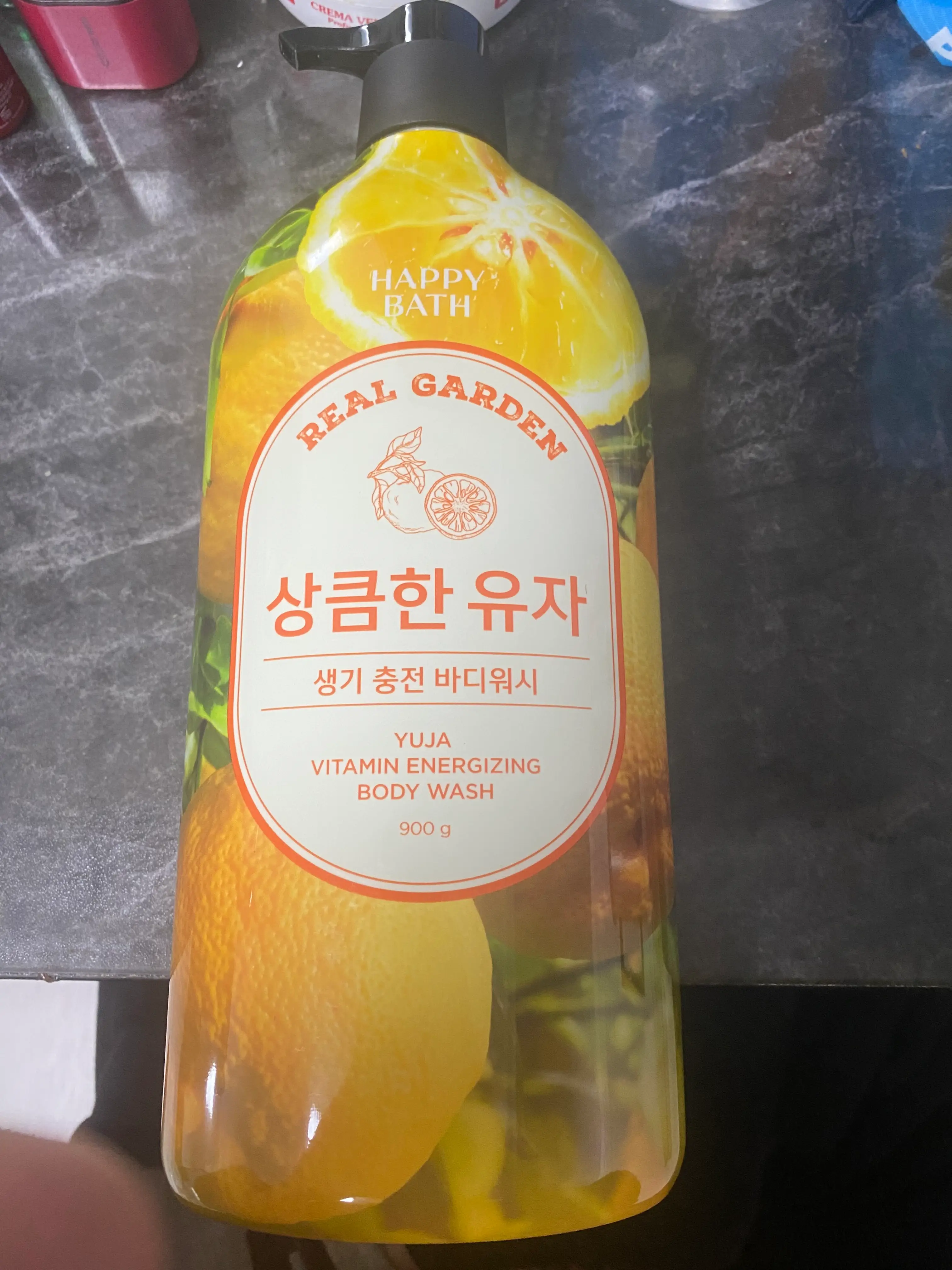 선택된 언니의파우치 리뷰 이미지 - [리얼가든 바디워시 유자 비타민 생기 바디워시 900g]
