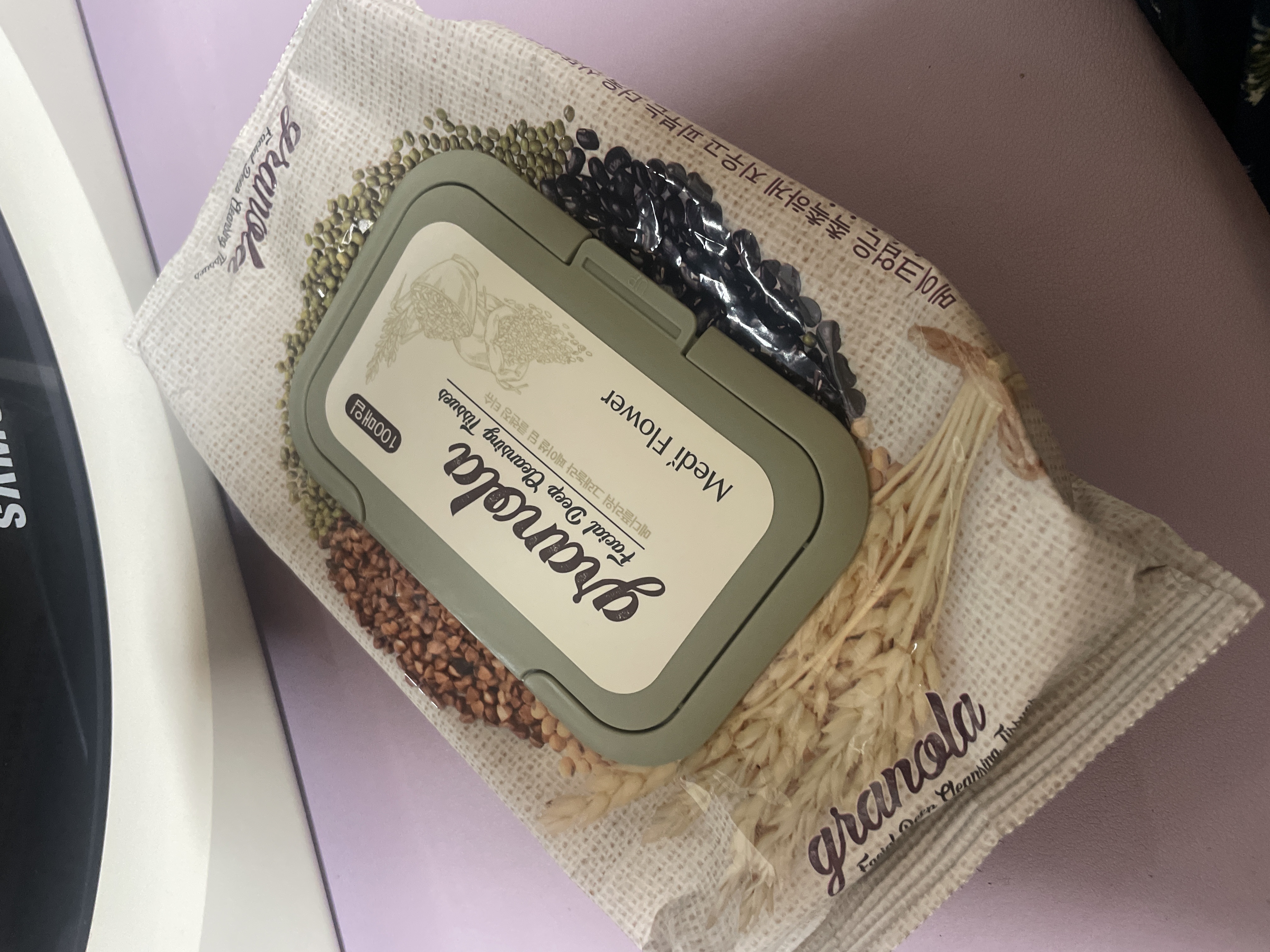 선택된 언니의파우치 리뷰 이미지 - [그래놀라 페이셜 딥 클렌징 티슈]