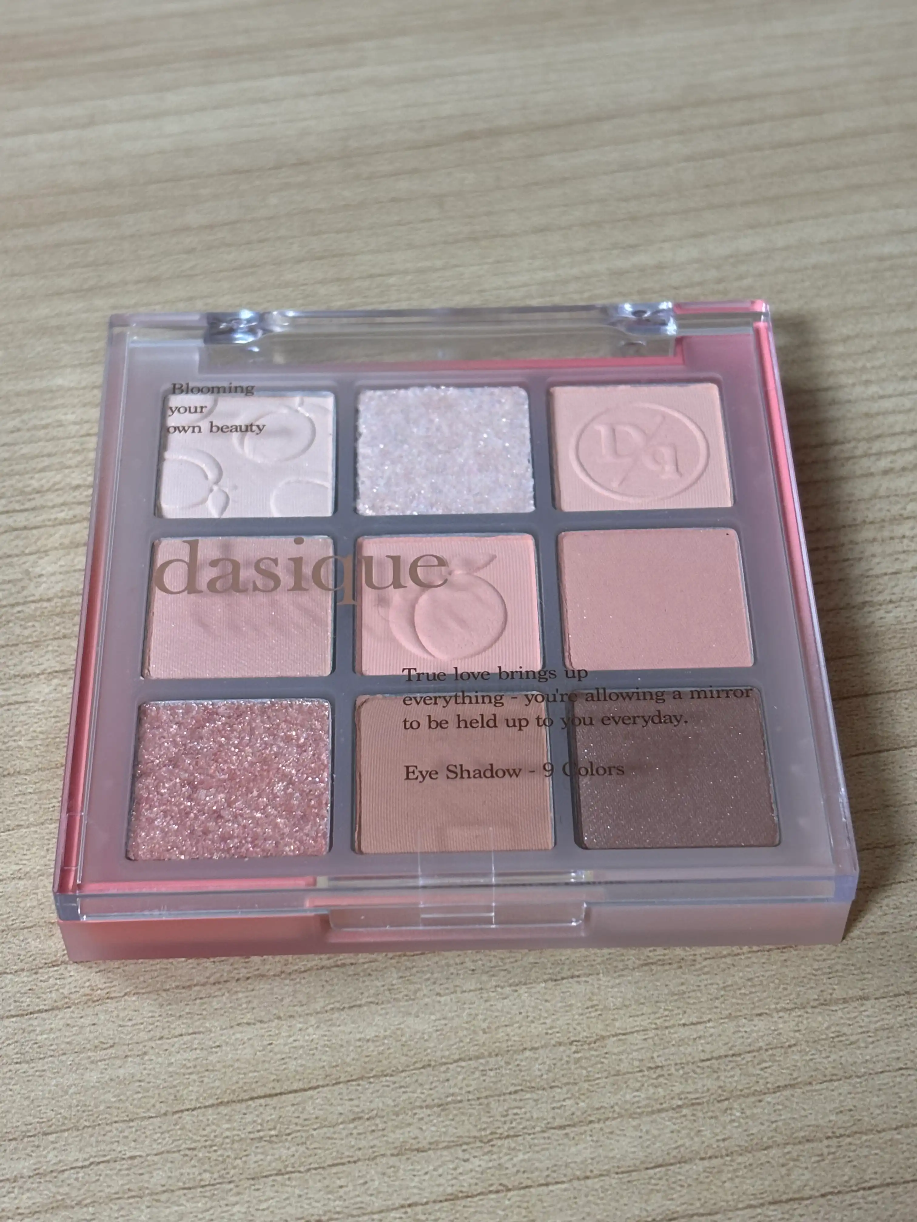 섀도우 팔레트 [14 피치 스퀴즈]