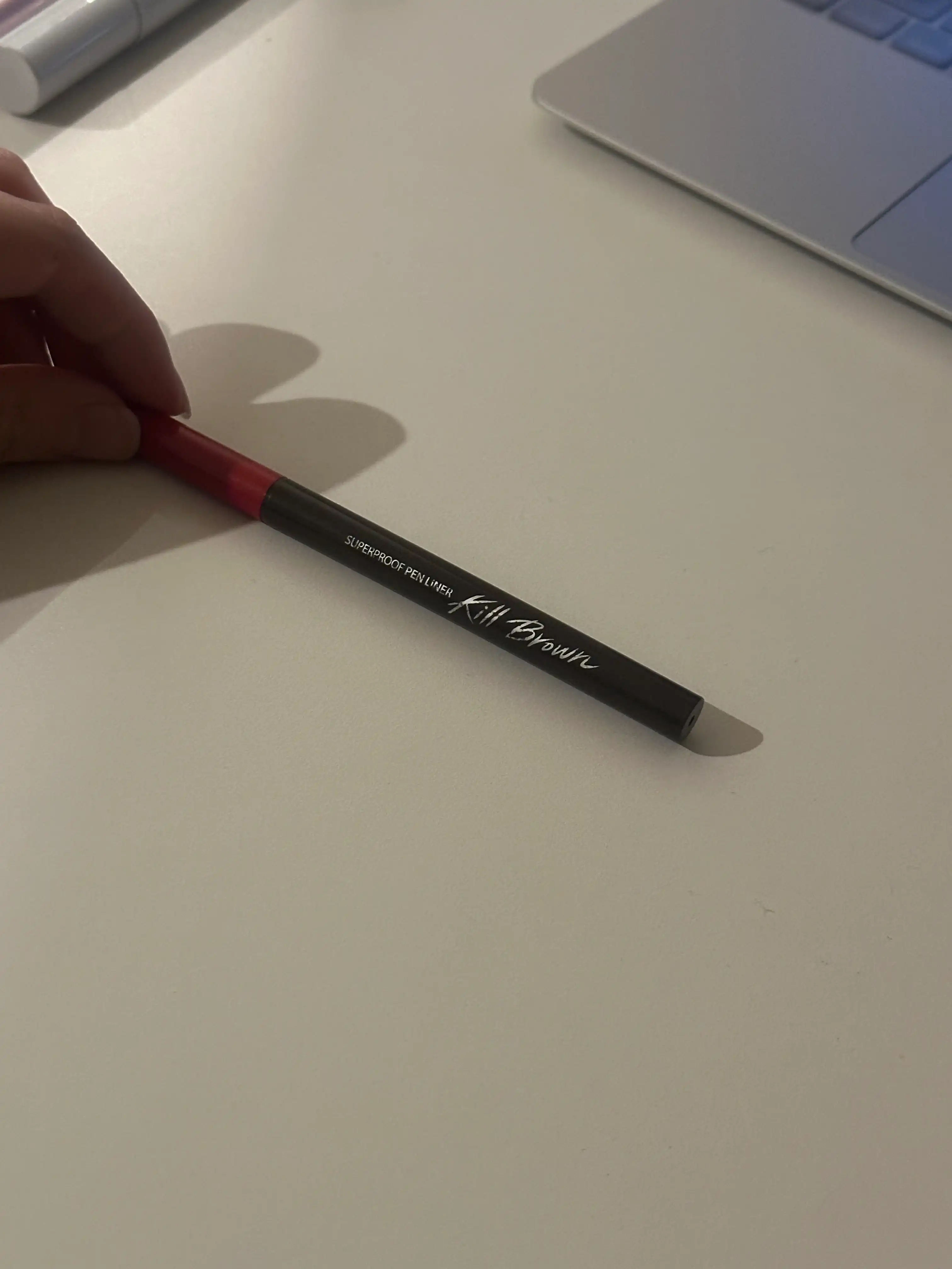 수퍼프루프 펜 라이너 [02 브라운]