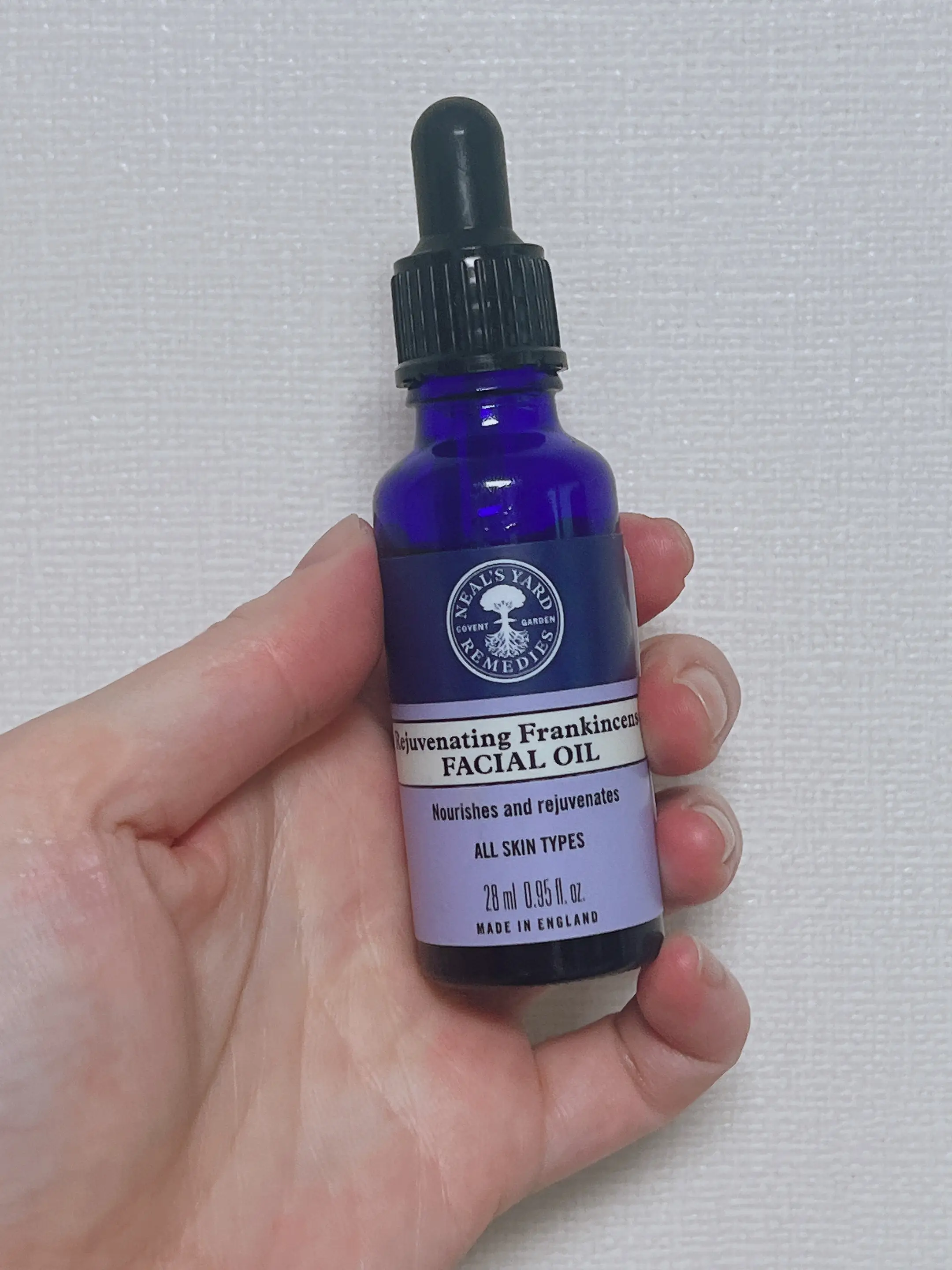 선택된 언니의파우치 리뷰 이미지 - [리쥬버네이팅 프란킨센스 페이셜 오일]