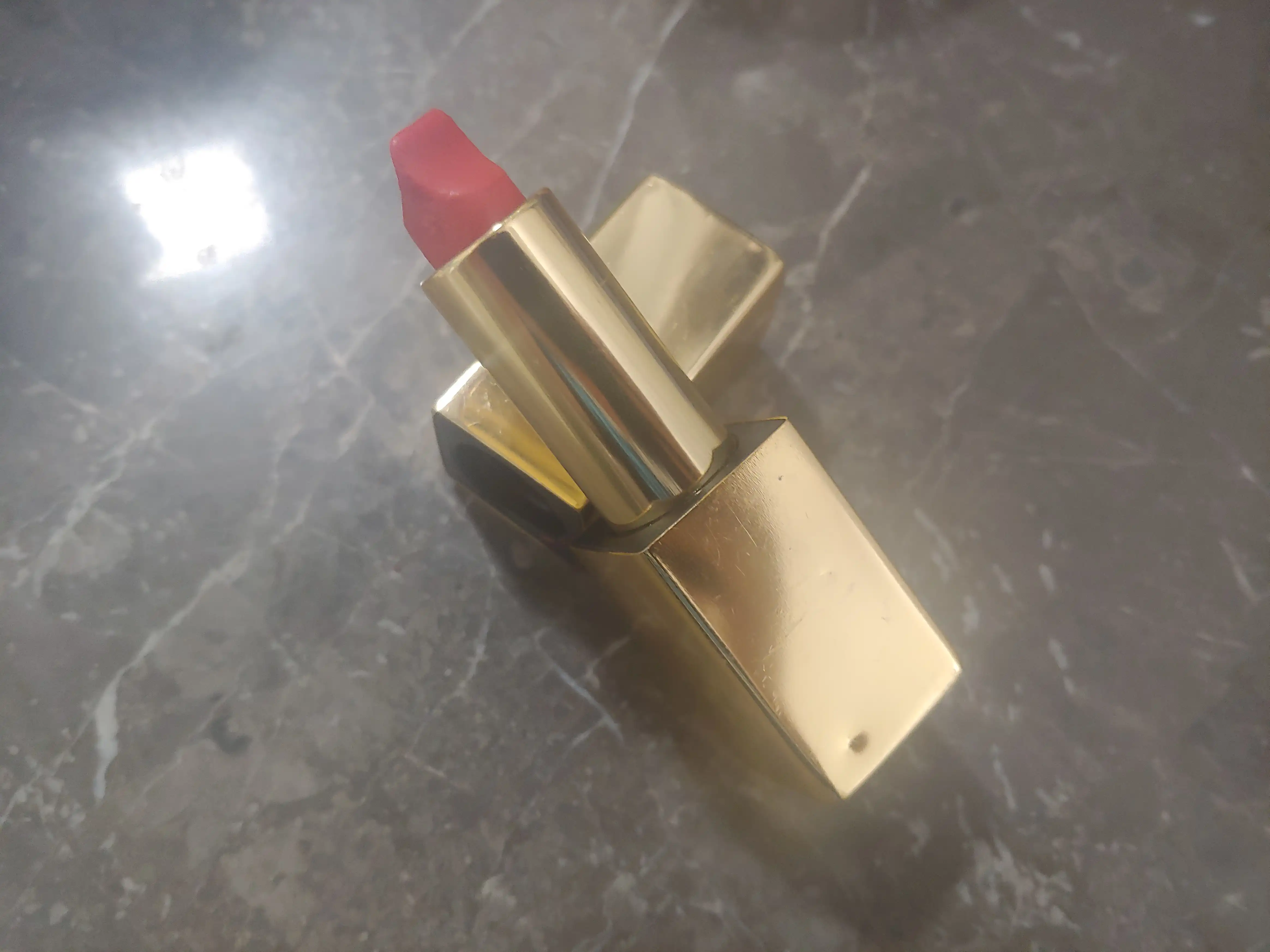 콜라겐 앰플 립스틱