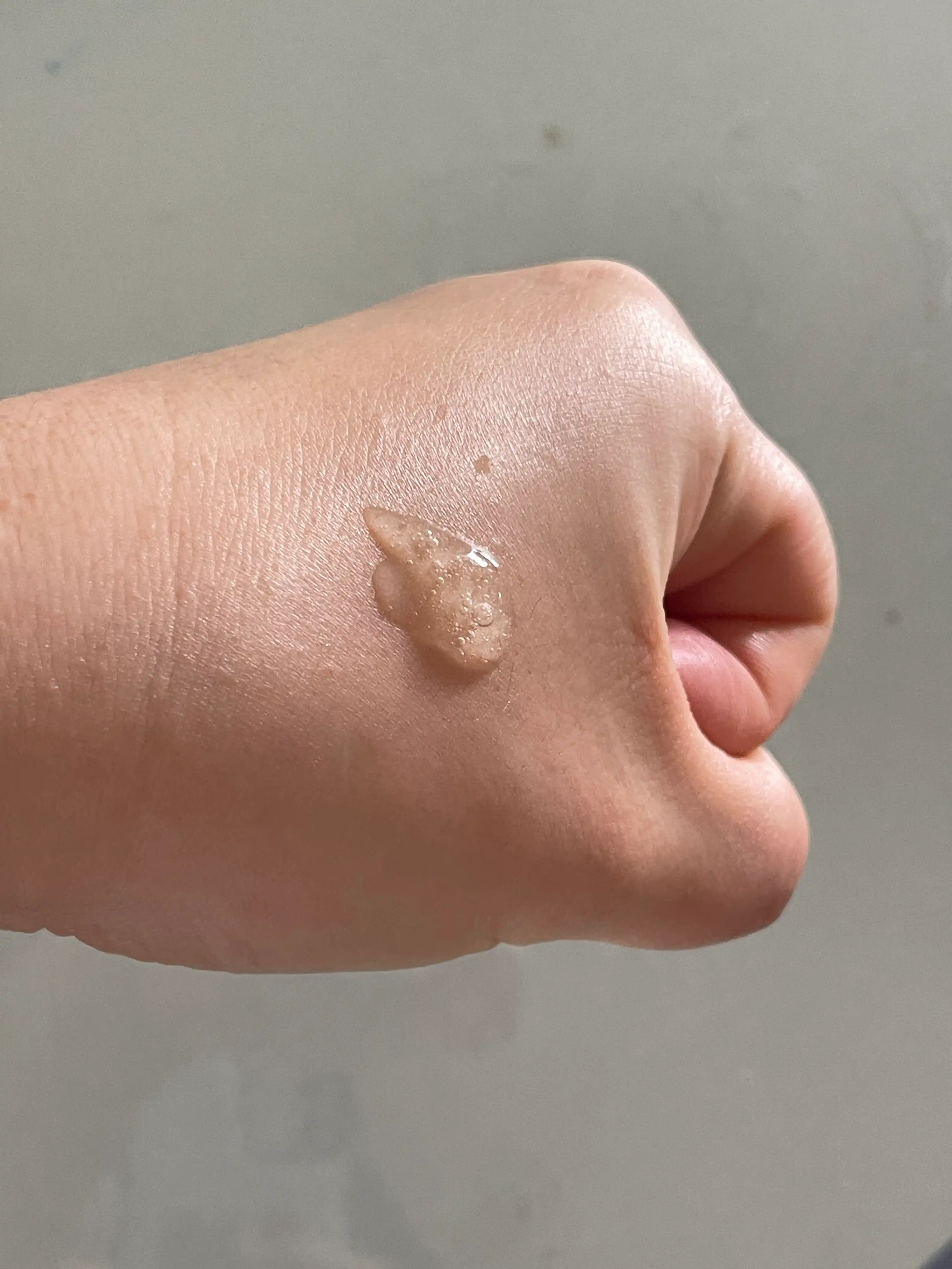 언니의파우치 리뷰 이미지 2 - [녹두 모공 타이트업 세럼]