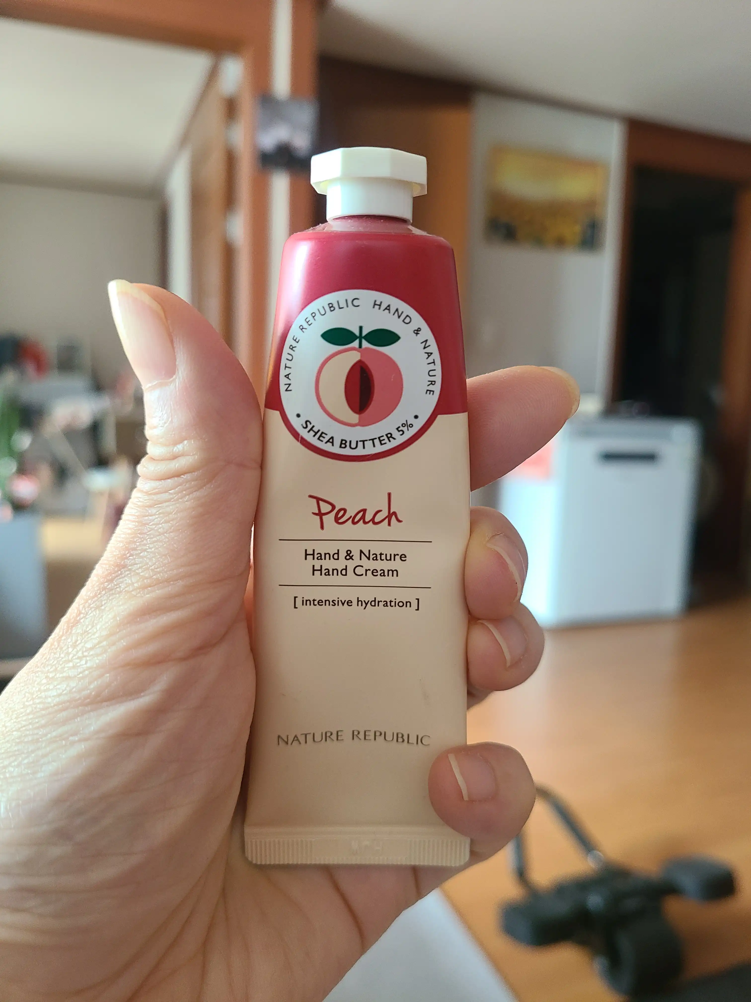 핸드 앤 네이처 복숭아 핸드크림