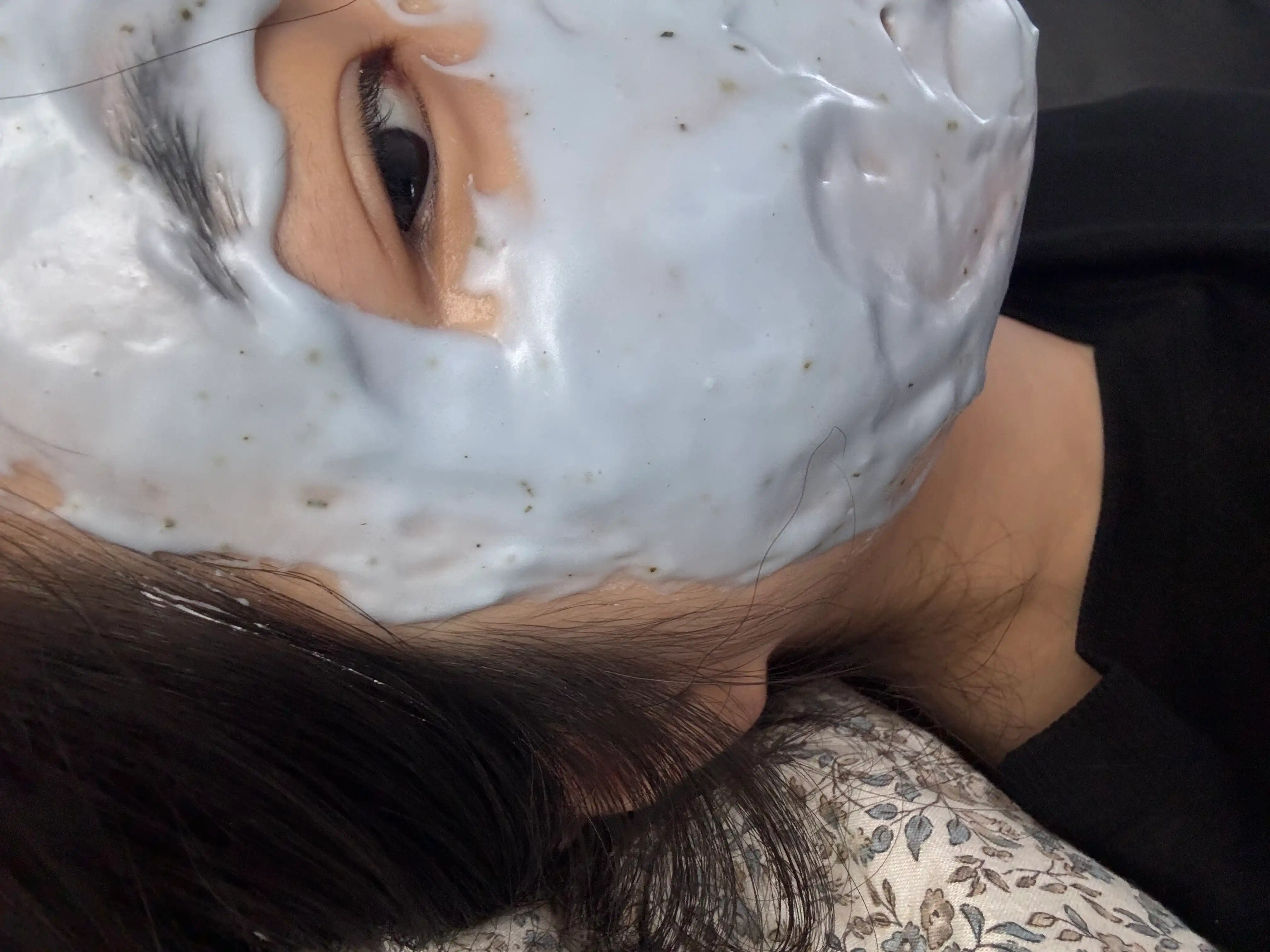 언니의파우치 리뷰 이미지 3 - [리네추럴 티트리 일회용 모델링팩 ]